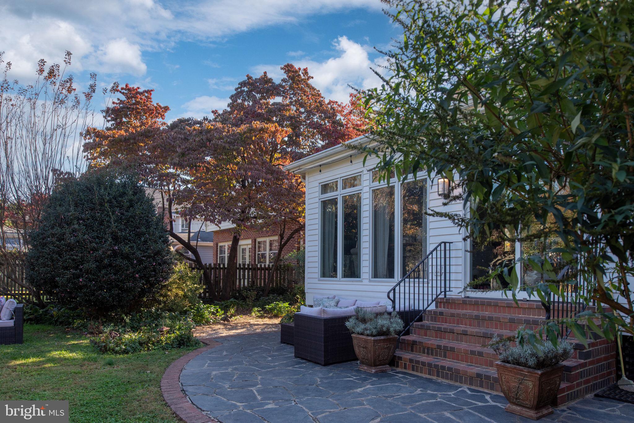 DOWNTOWN FREDERICKSBURG - Residential