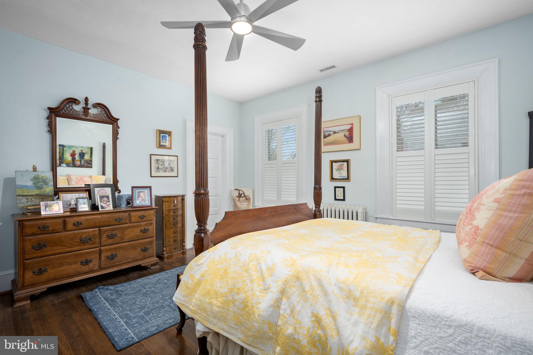 DOWNTOWN FREDERICKSBURG - Residential