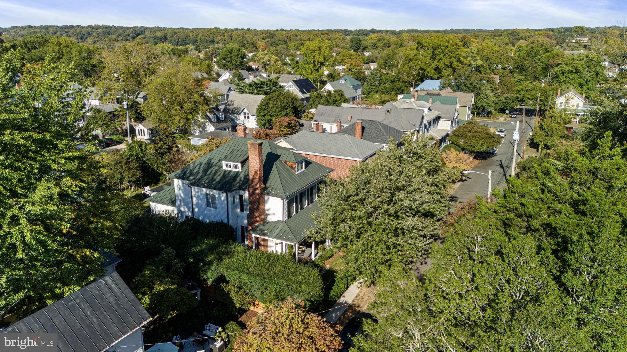 DOWNTOWN FREDERICKSBURG - Residential