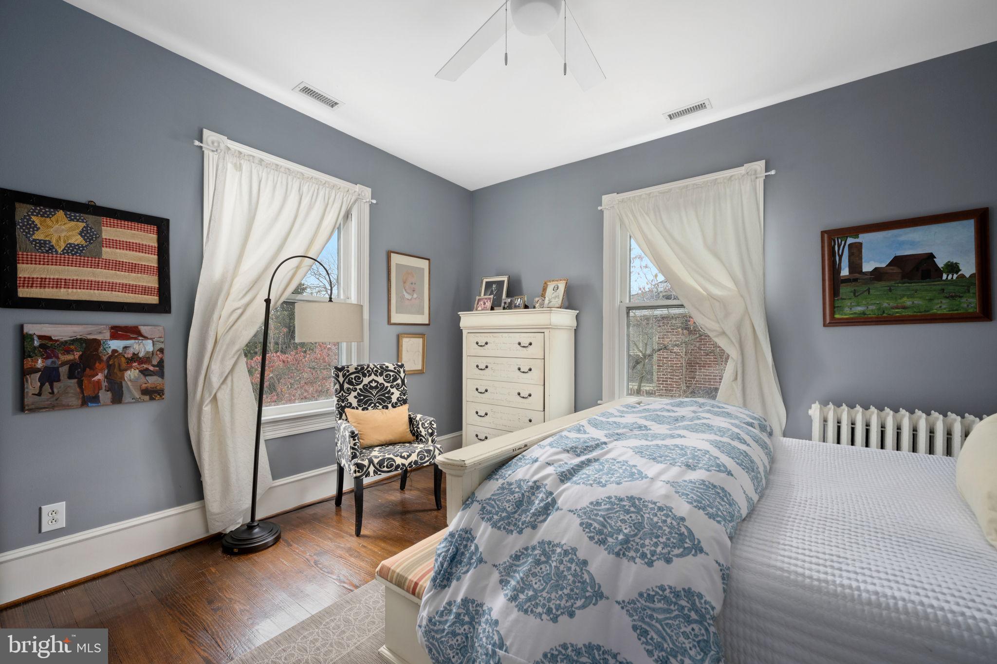 DOWNTOWN FREDERICKSBURG - Residential