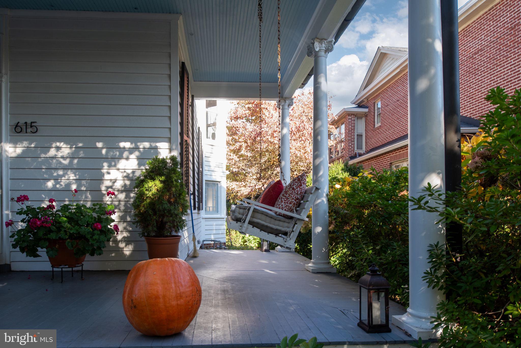 DOWNTOWN FREDERICKSBURG - Residential