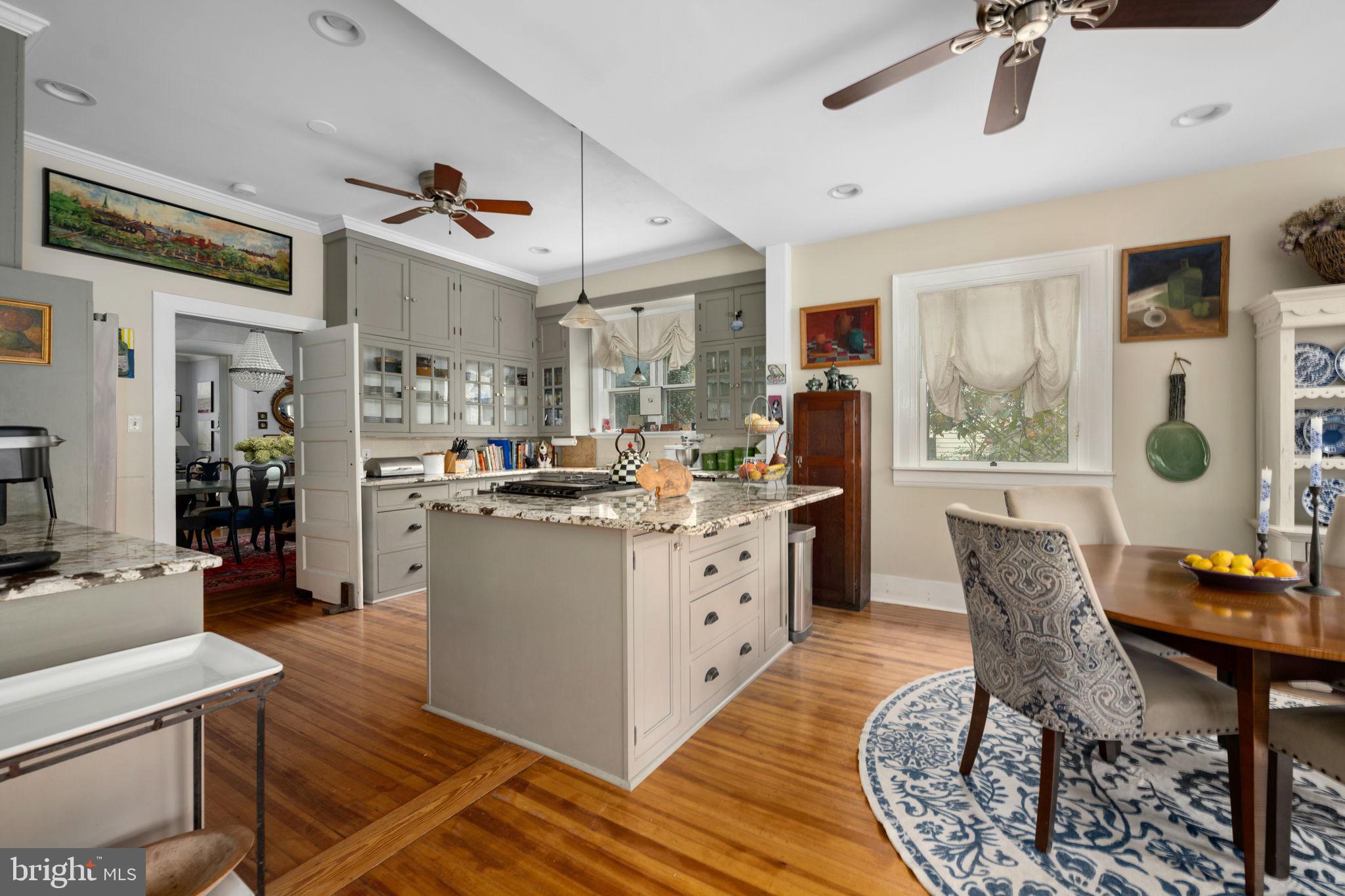 DOWNTOWN FREDERICKSBURG - Residential