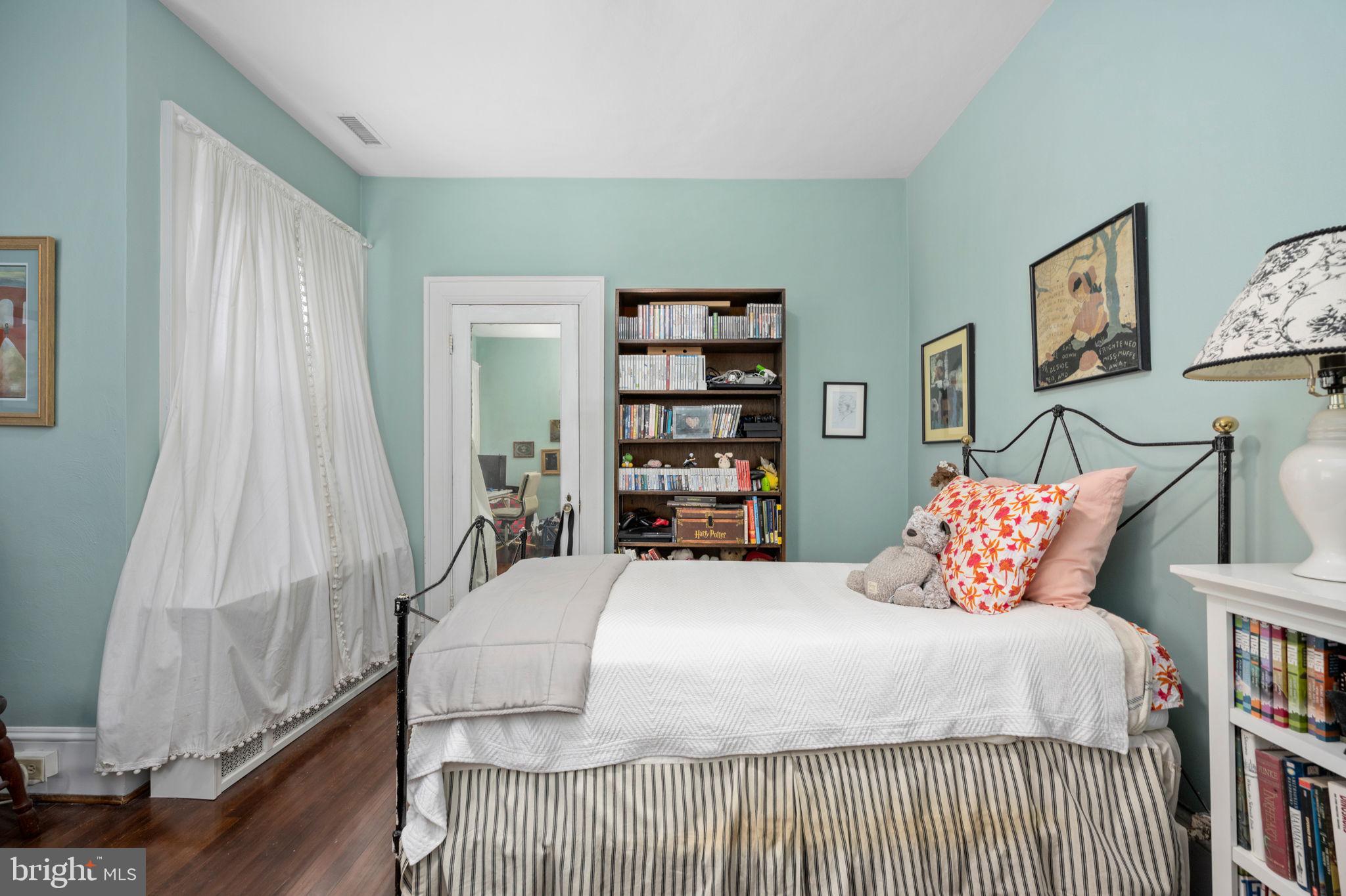 DOWNTOWN FREDERICKSBURG - Residential