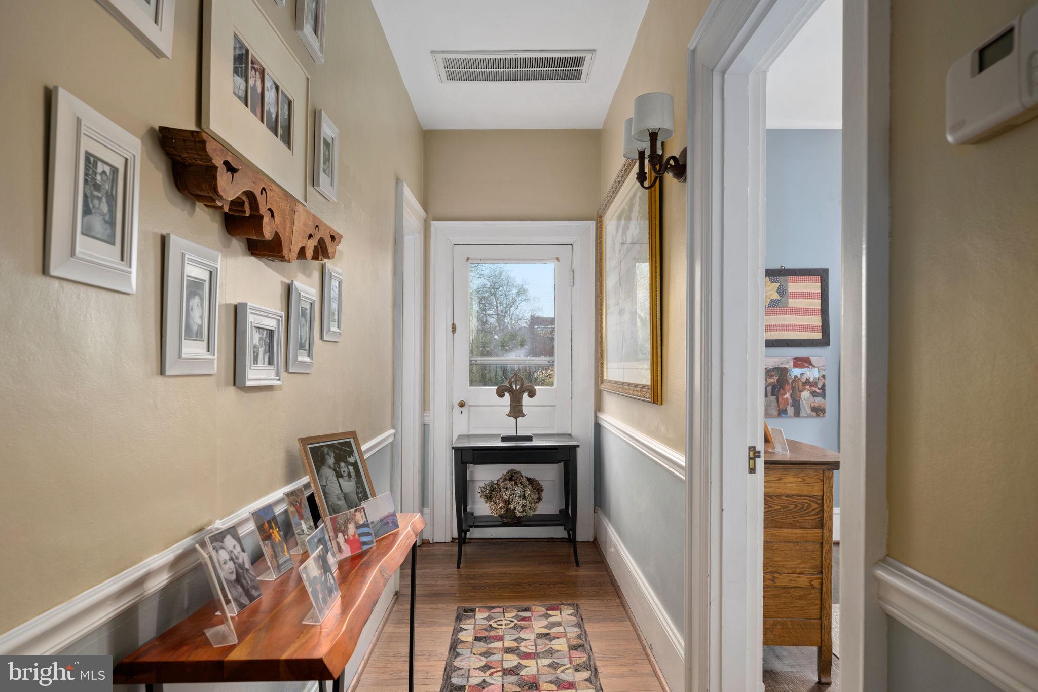 DOWNTOWN FREDERICKSBURG - Residential