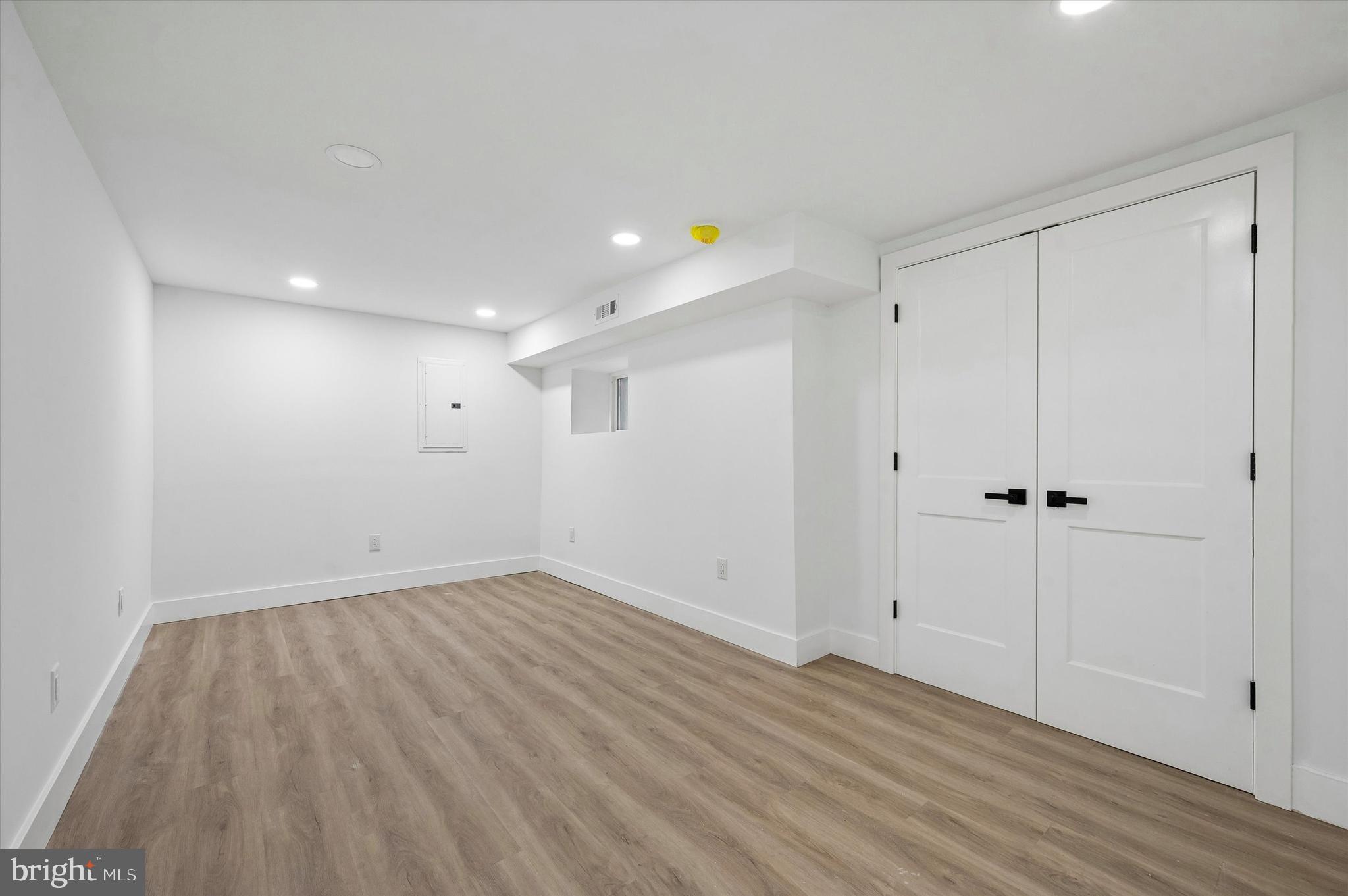 WEST PHILADELPHIA - Residential