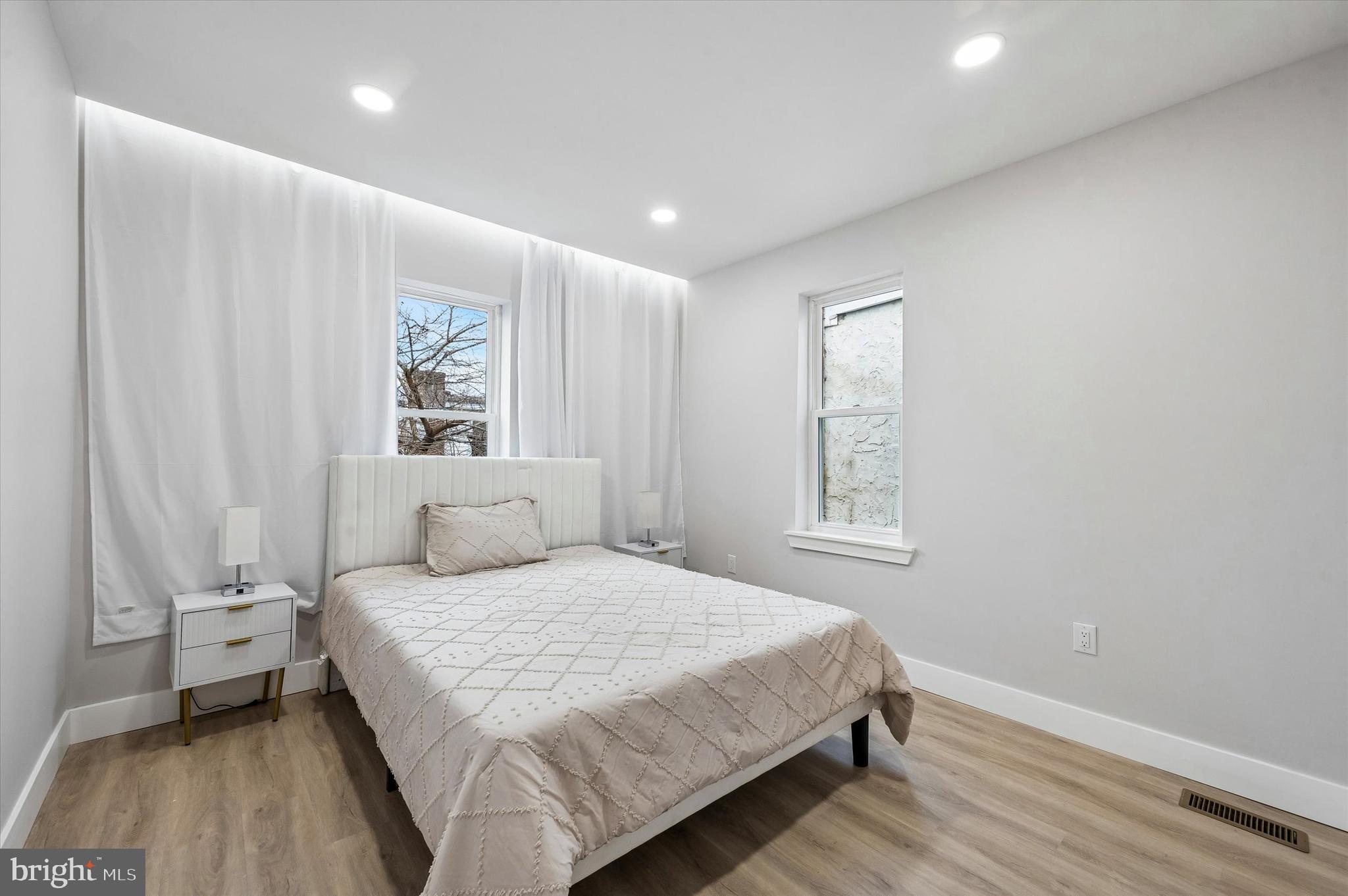 WEST PHILADELPHIA - Residential