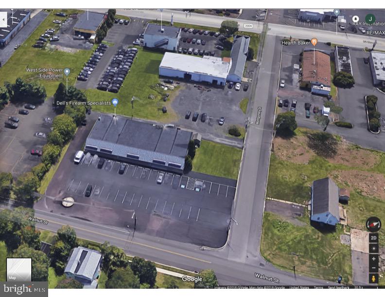 1,200 square foot commercial space available for lease at 1200 Walnut Center, a 5-unit strip center located at the corner of Montgomery and Walnut Streets in Lansdale (Hatfield Township). Recently renovated with attractive build-out, private front and back entrances, kitchenette, private restroom, dedicated heating and air conditioning system. Ideal for office/retail/professional use. Quiet location with quality neighbors including Tokyo Sushi, Canvas Salon, East West Karate, and the Three Legged Hare Bakery. Rent is approximately $1550 per month plus utilities. Quiet corner location with ample parking, close to several main roads (N.Broad Street, Routes 463, 63, and 309). Hatfield Township's zoning allows an array of uses including office and retail.