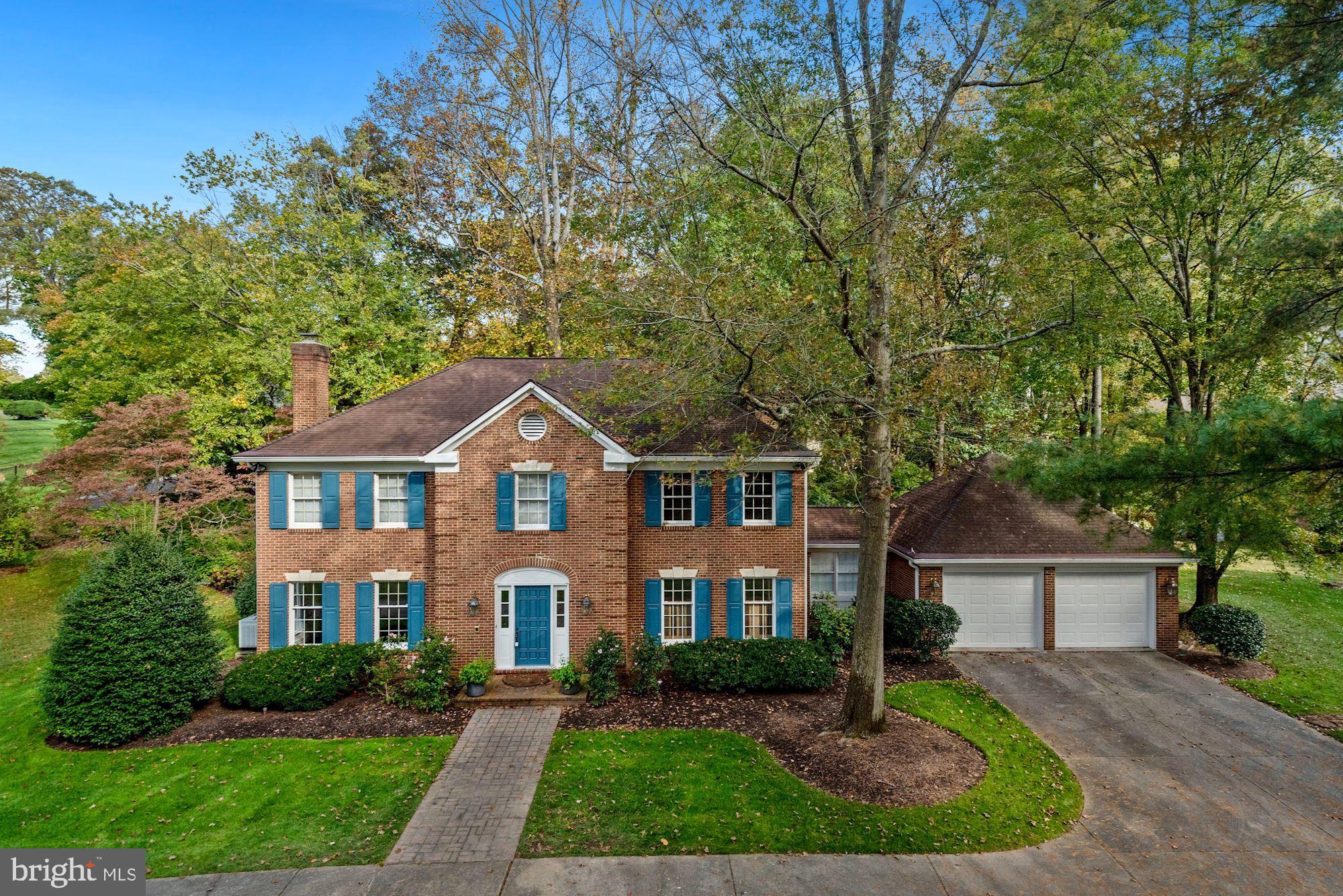 BANNOCKBURN ESTATES - Residential