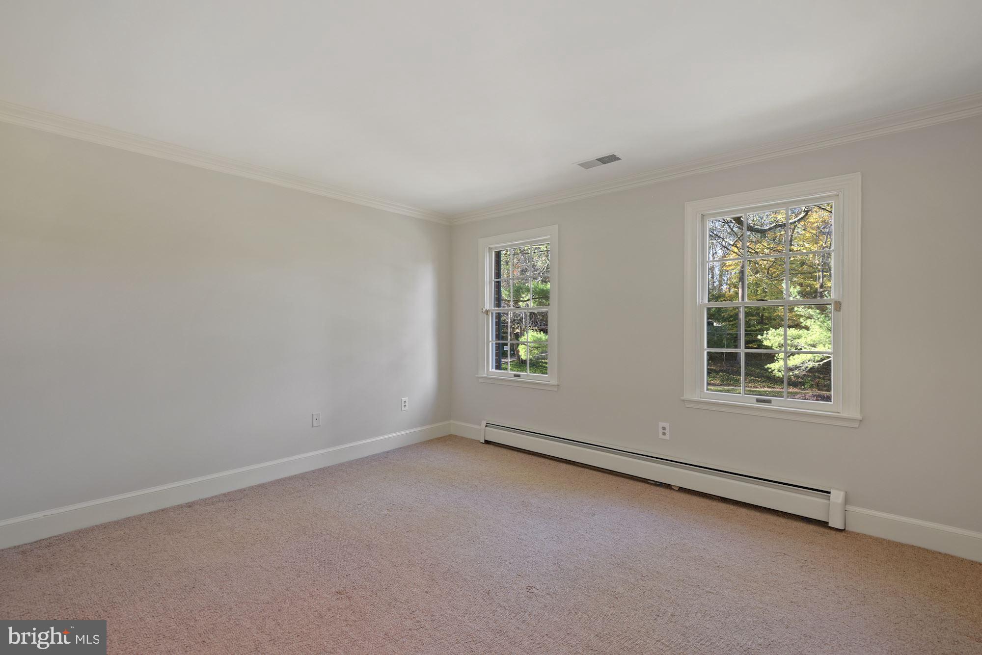 BANNOCKBURN ESTATES - Residential