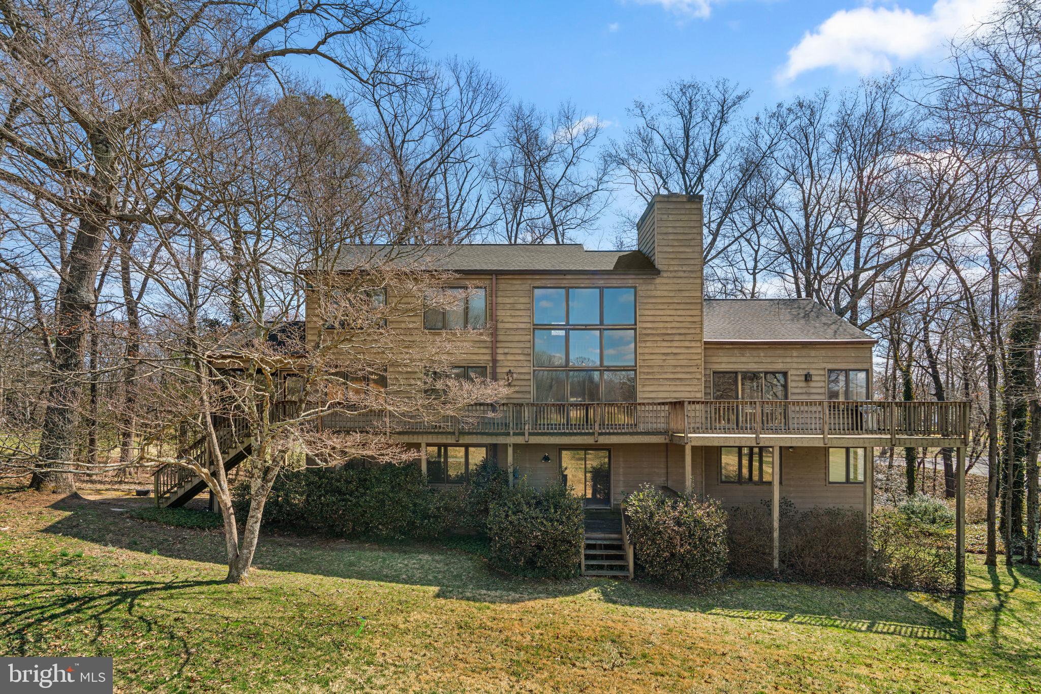 207 SAINT ANDREWS ROAD