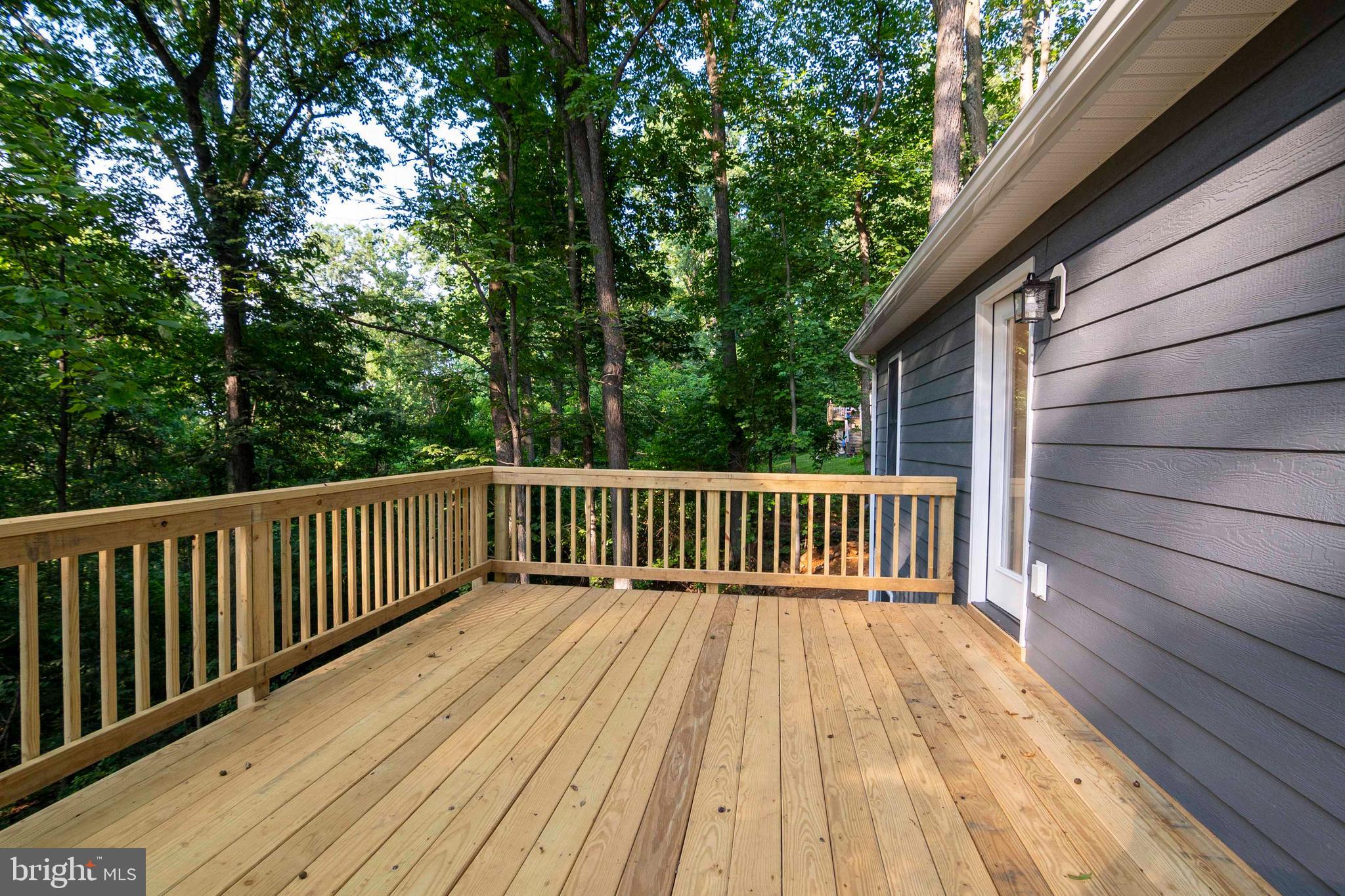 BLUE MOUNTAIN - Residential