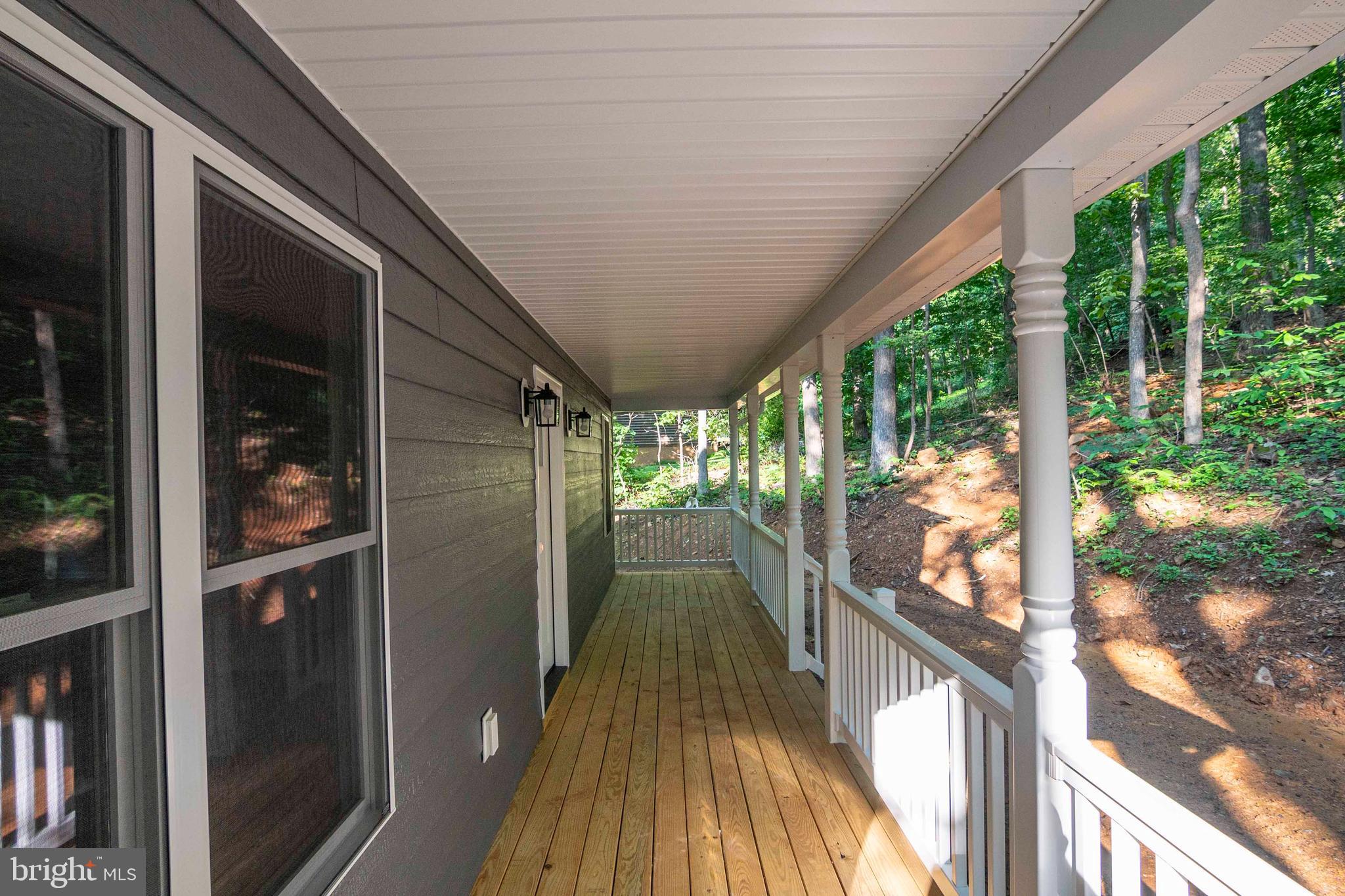 BLUE MOUNTAIN - Residential