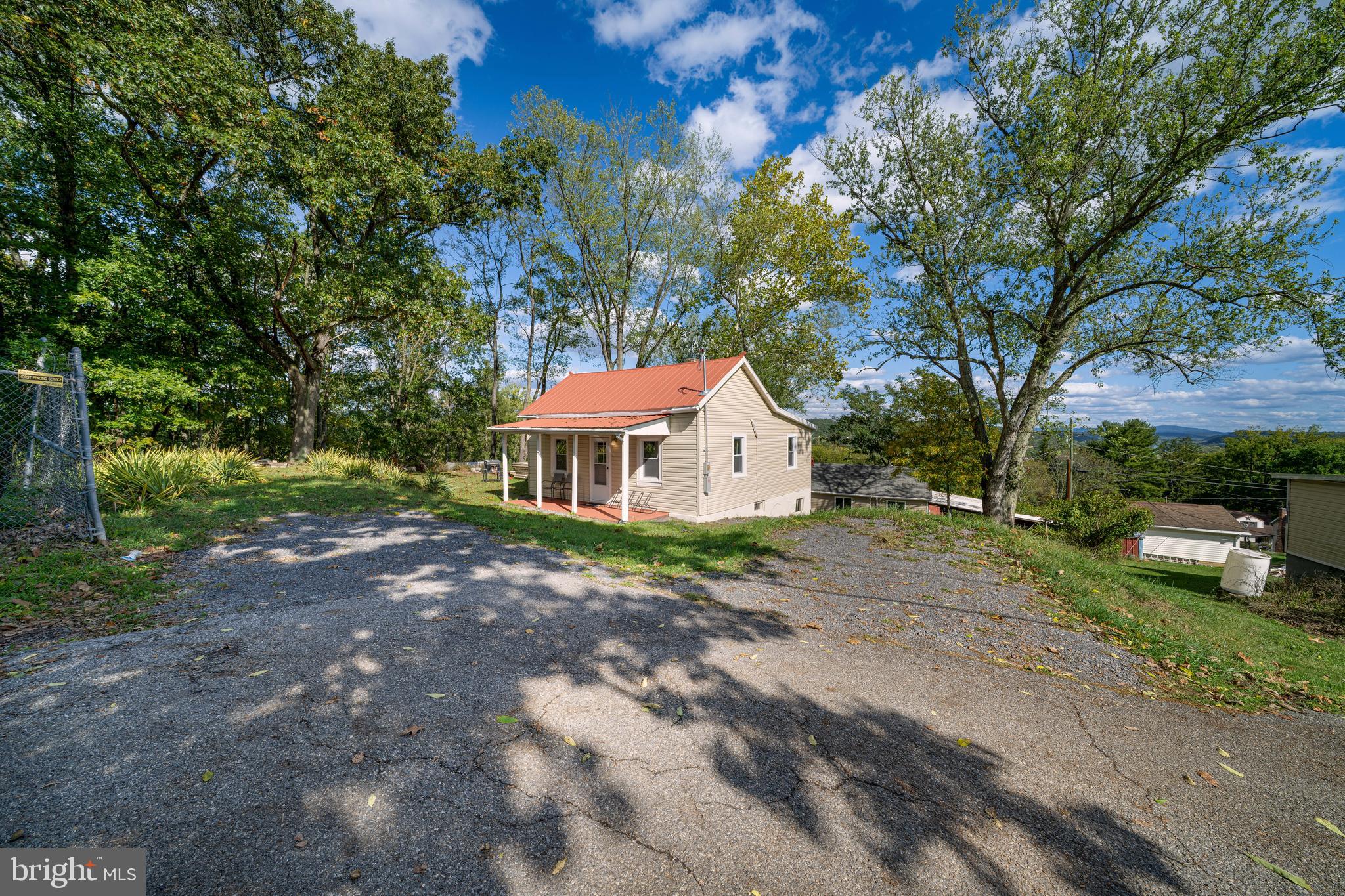 32 TALIAFERRO ST
