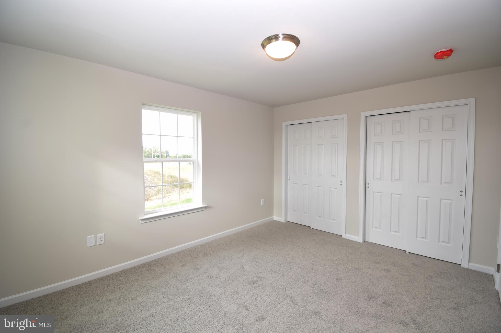 MCINTOSH FARMS - Residential