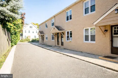 MLS: NJGL2069004