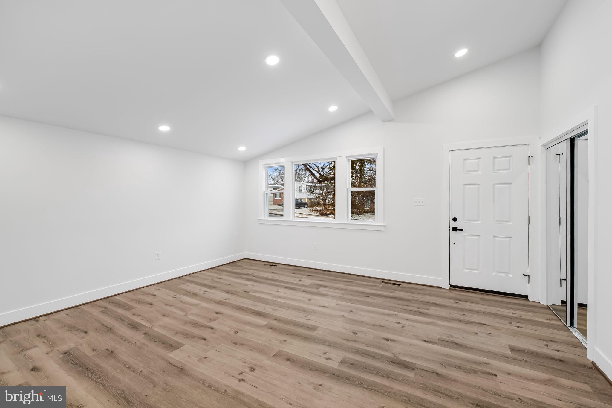 CROWN ESTATES - Residential