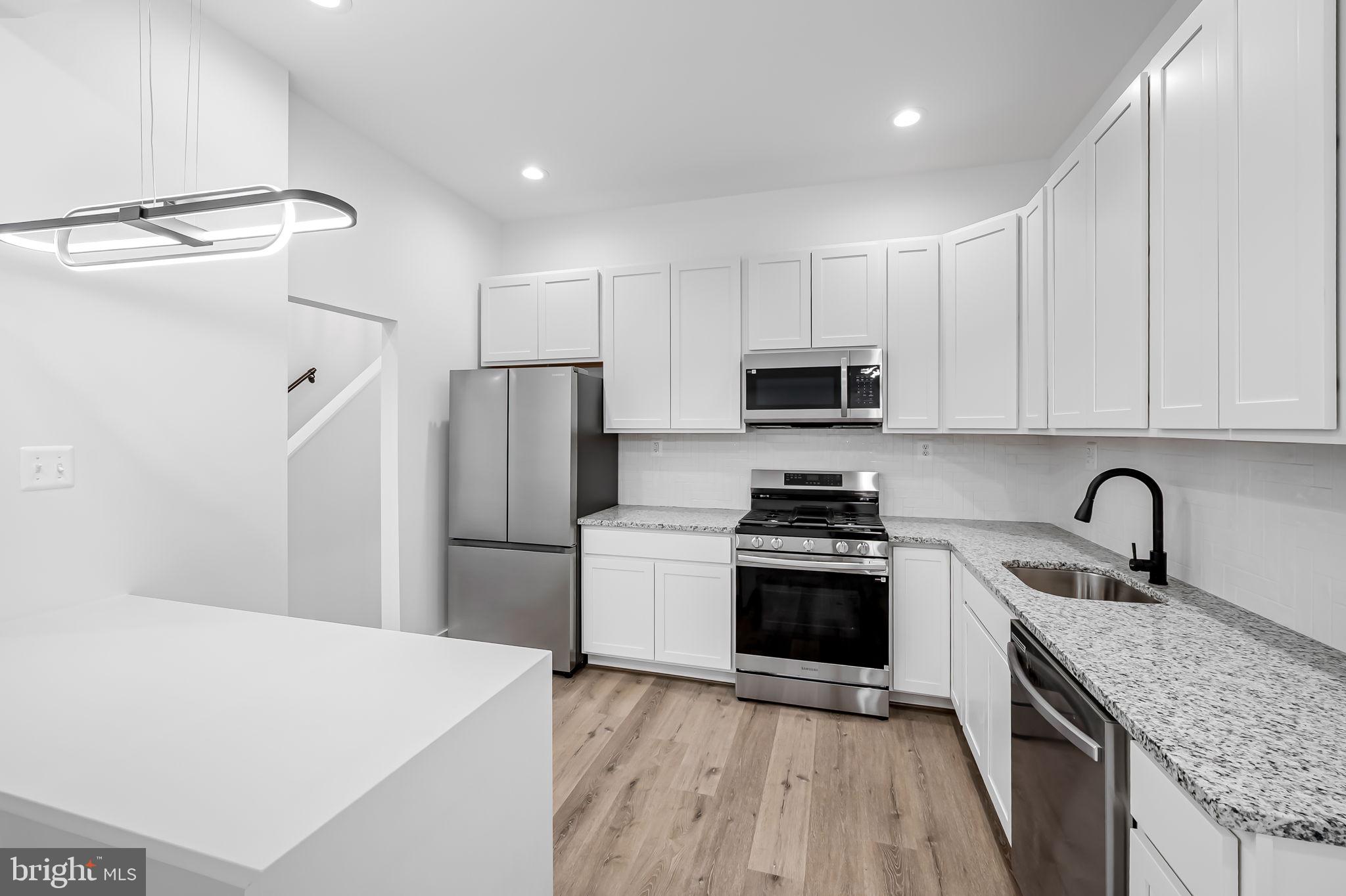 CROWN ESTATES - Residential