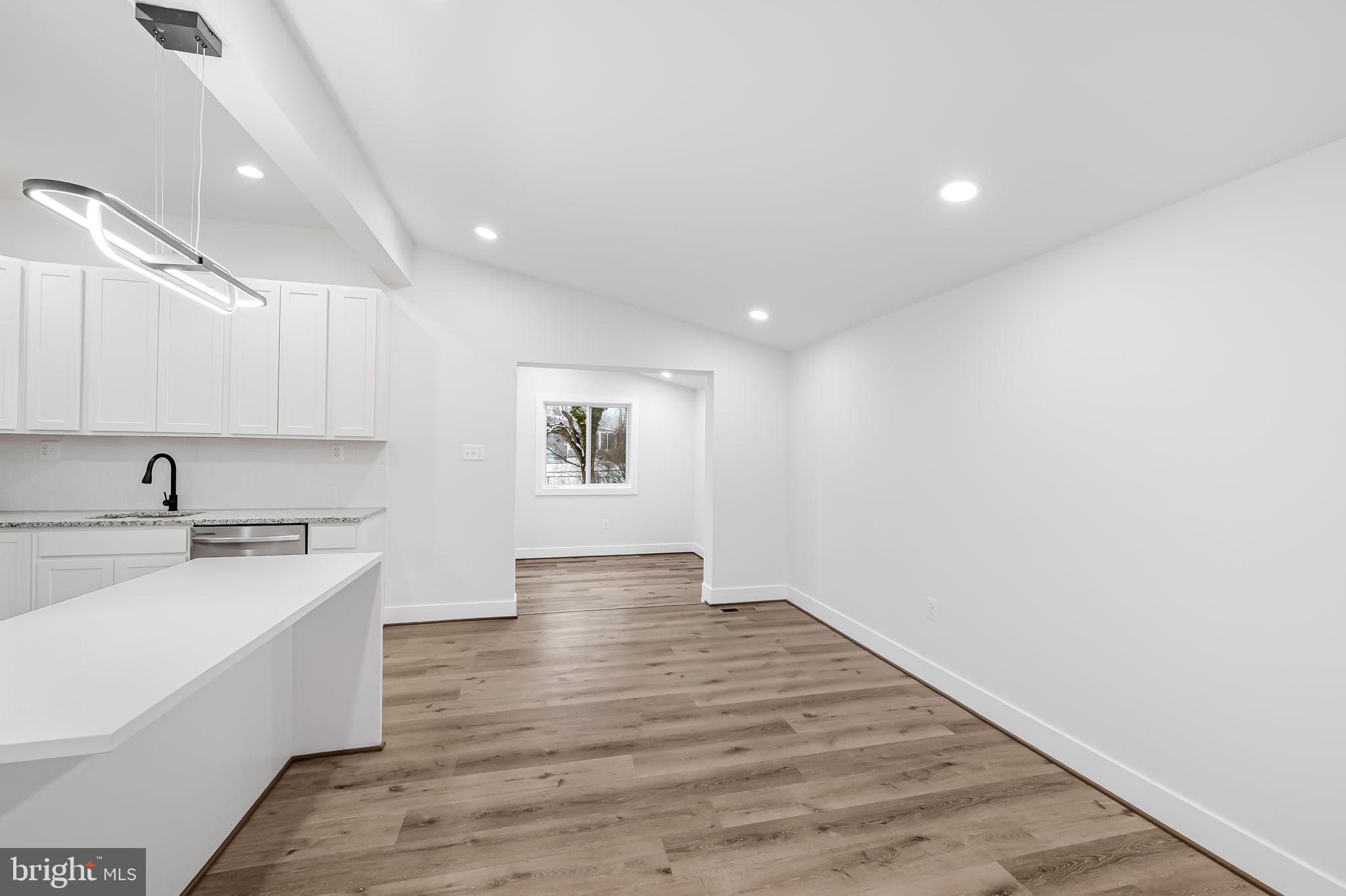 CROWN ESTATES - Residential