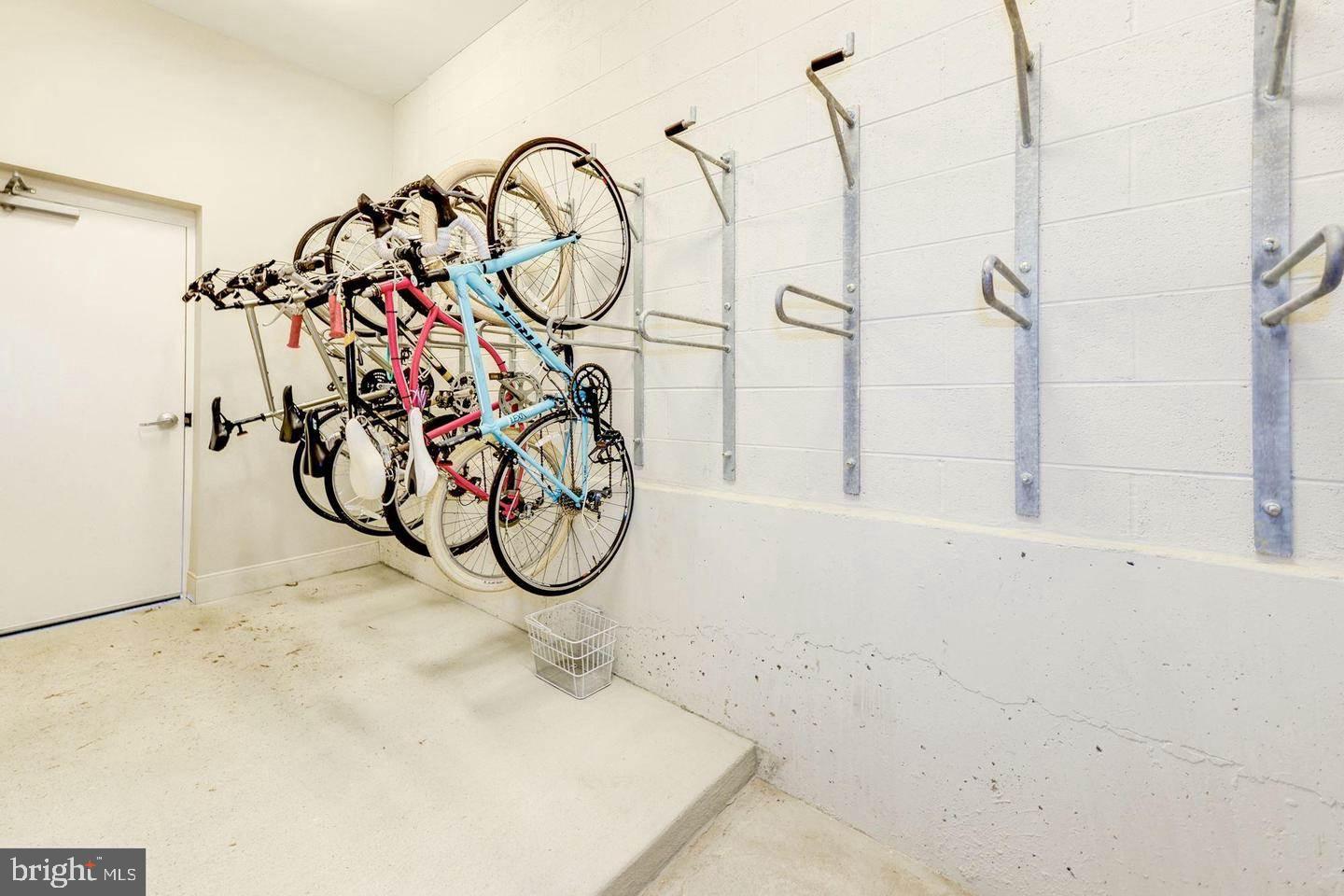 TRAFALGAR FLATS - Residential Lease