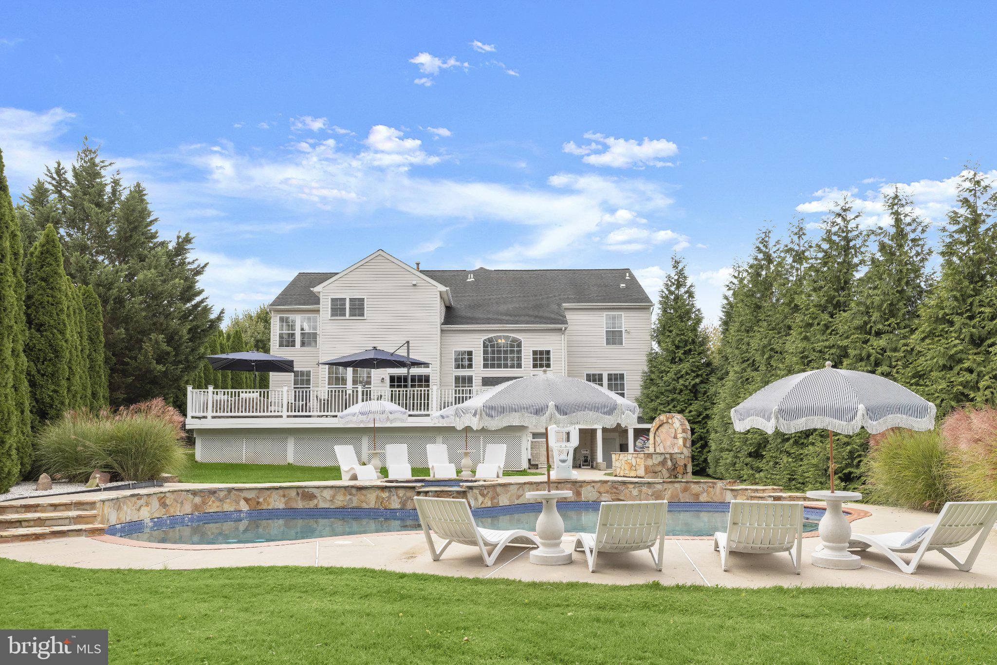 1502 WINDWOOD ROAD