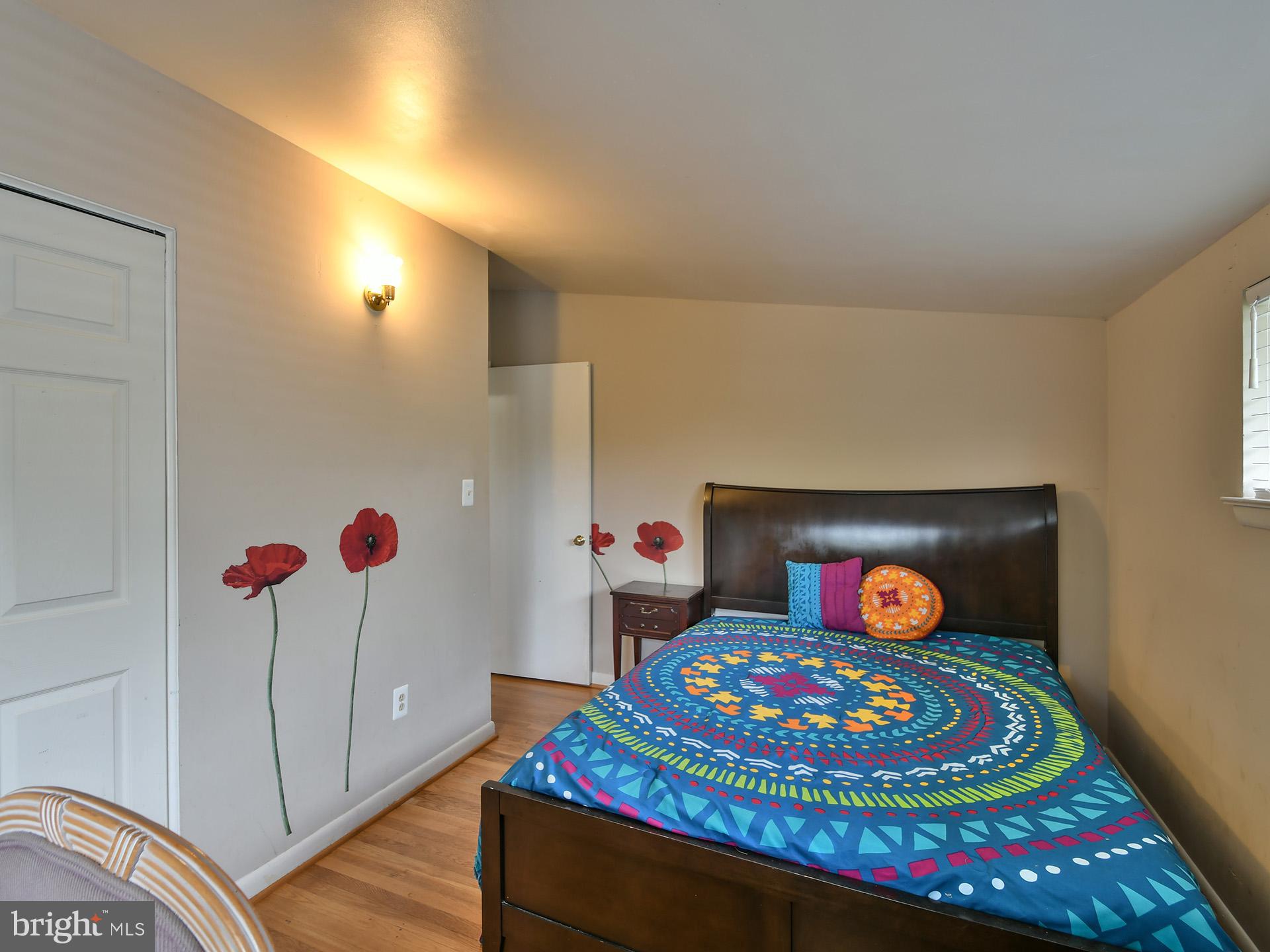 KEMP MILL ESTATES - Residential