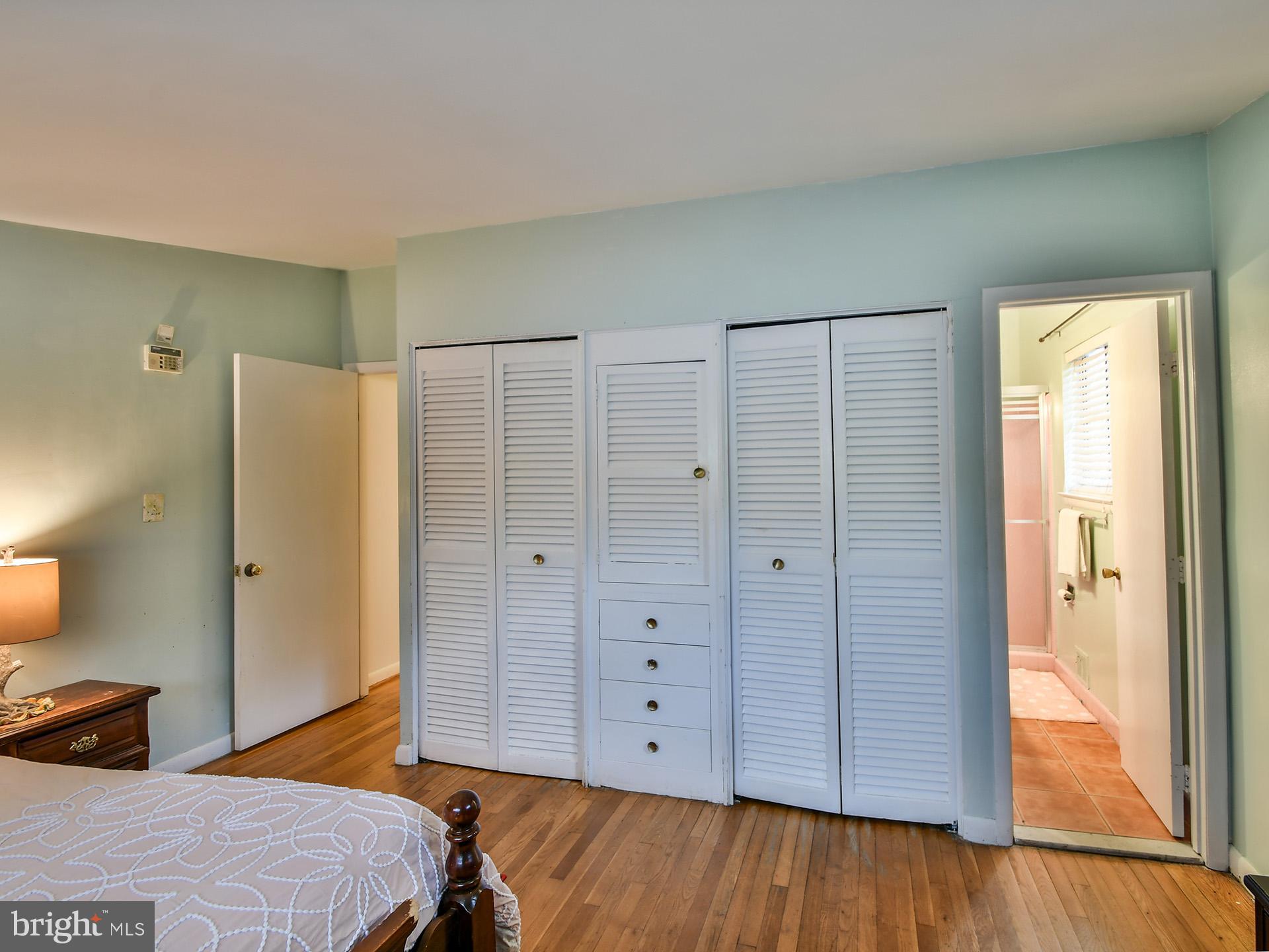 KEMP MILL ESTATES - Residential