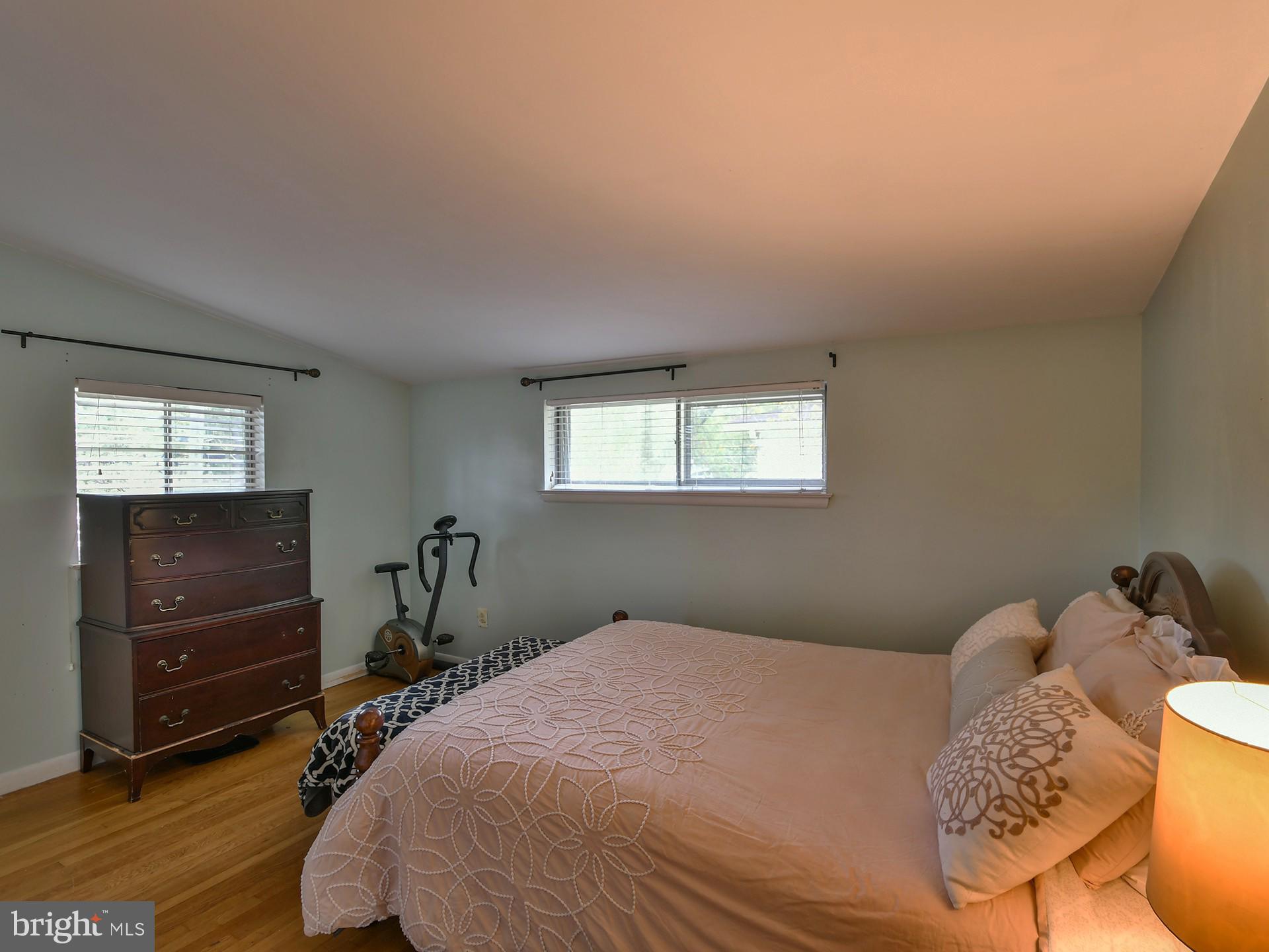 KEMP MILL ESTATES - Residential