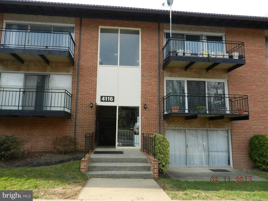 Priced to sell! Beautiful updated condo in Annandale Gardens subdivision with 1 bedroom & 1 full bath. New paint, new bathroom vanity,window blinds.Kitchen has stainless steel appliances and  granite counter top. Large balcony. Easy access to shopping, restaurants and 495. Condo fee is included all utilities. Owner/Real Estate License. Please remove your shoes. Thanks for showing.