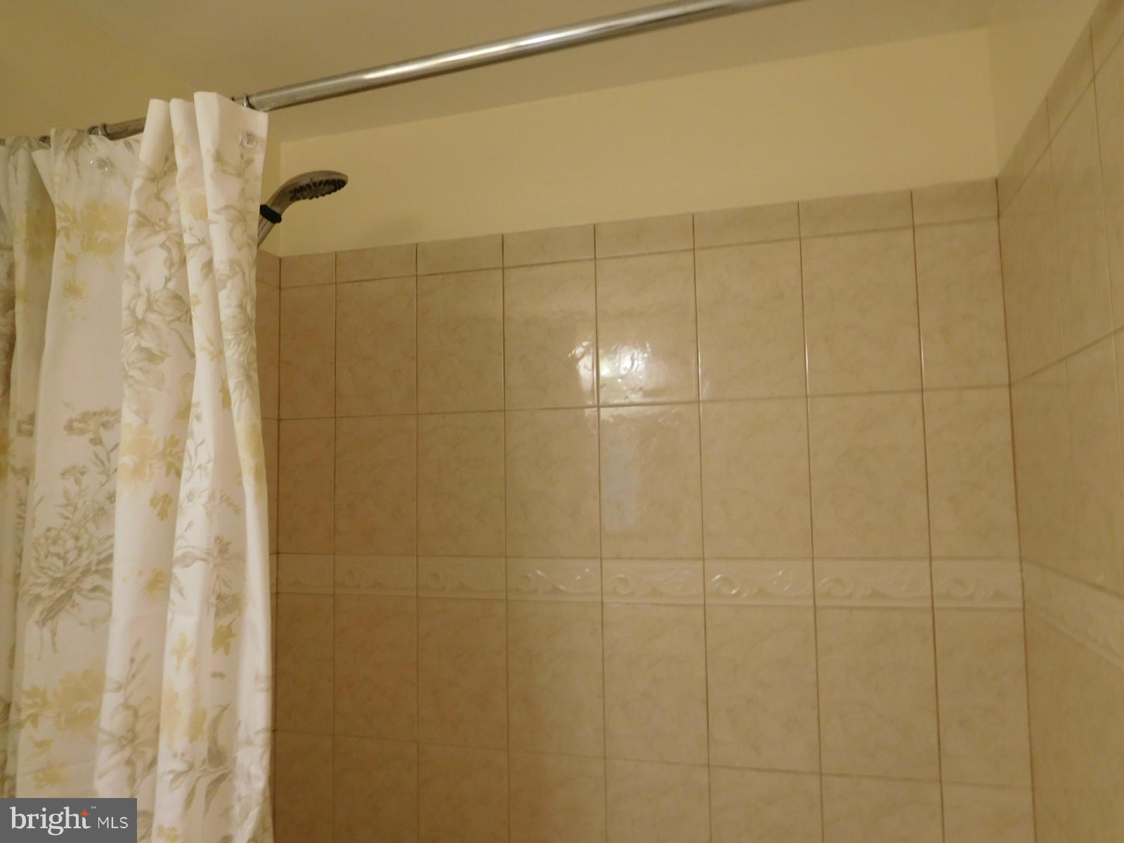 ANNANDALE GARDENS - Residential