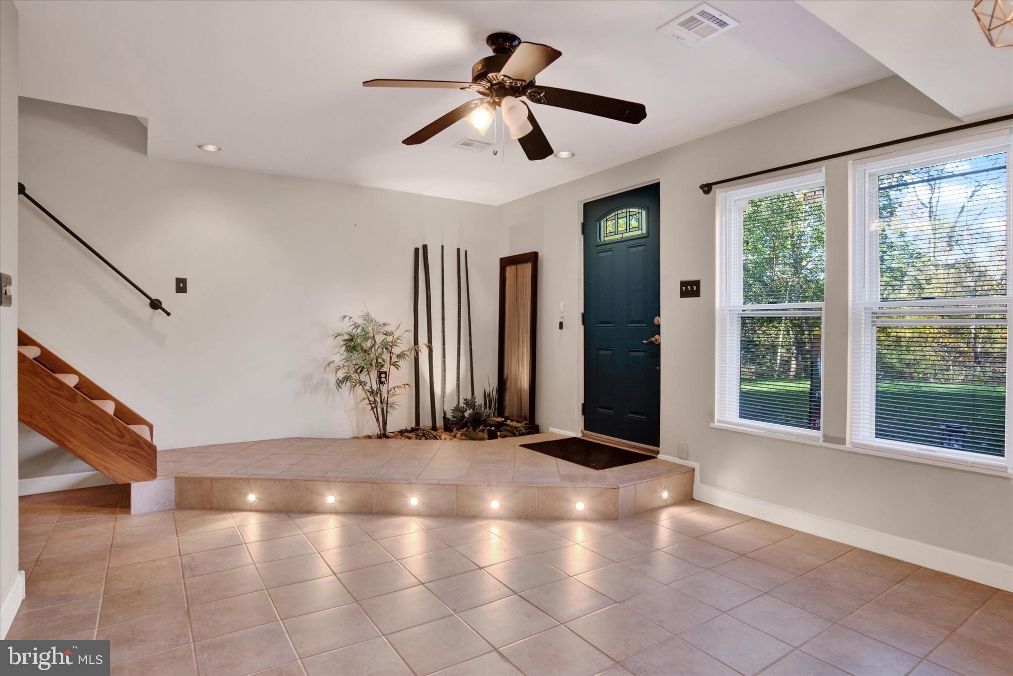 34 FAIRFAX VILLAGE