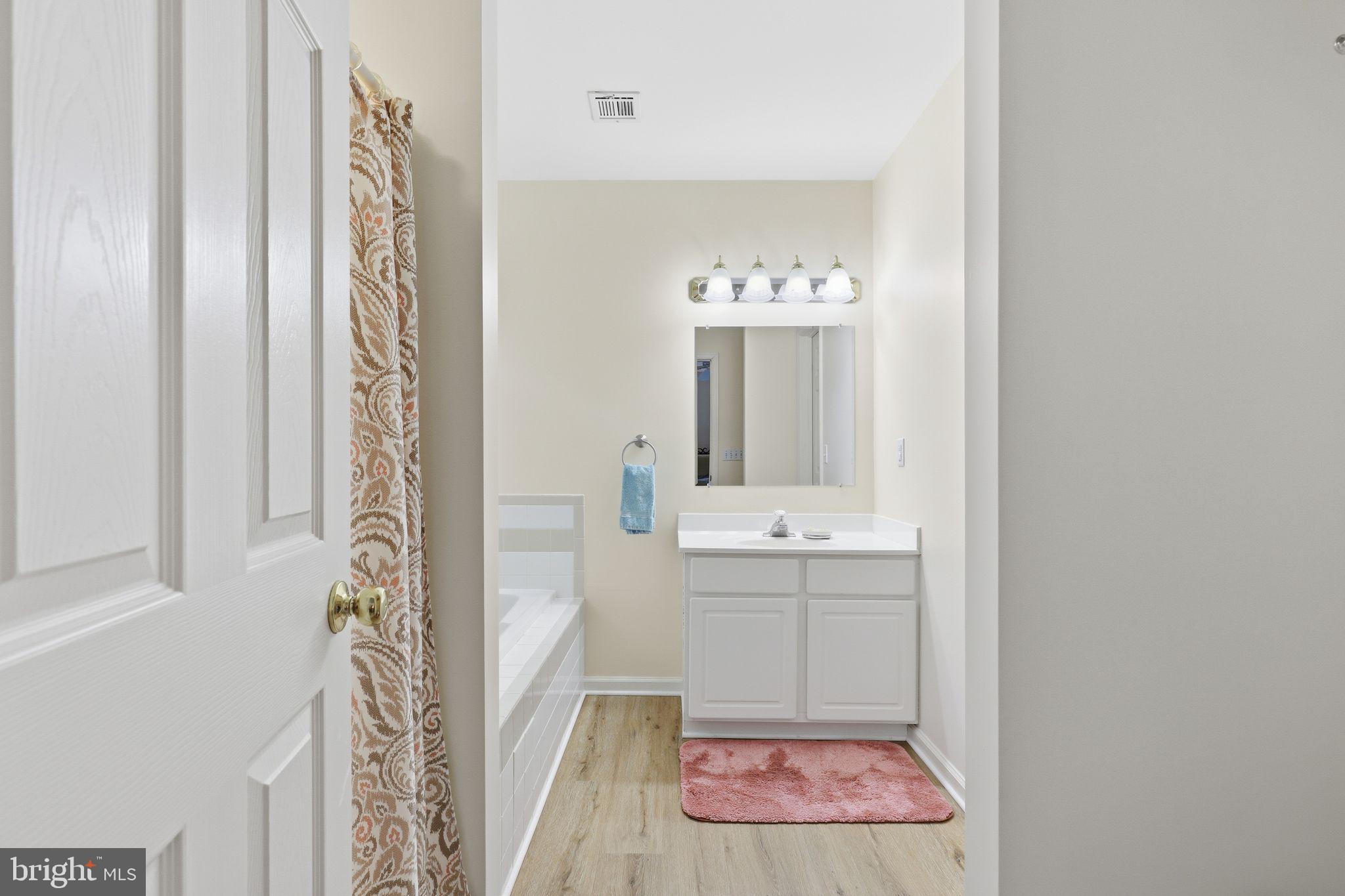 PEMBERTON PONDS - Residential