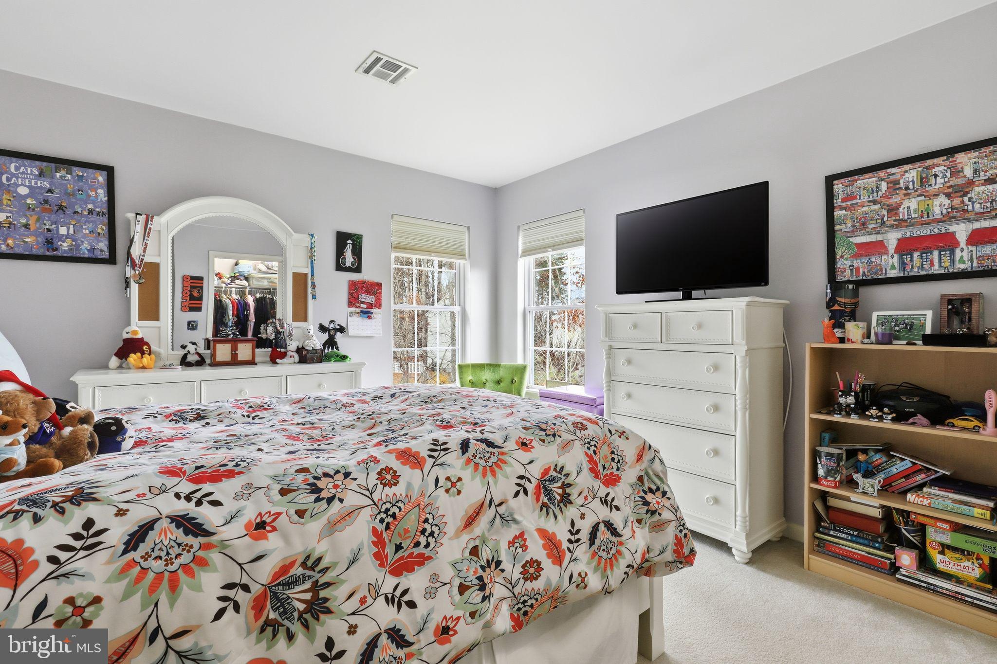 PEMBERTON PONDS - Residential