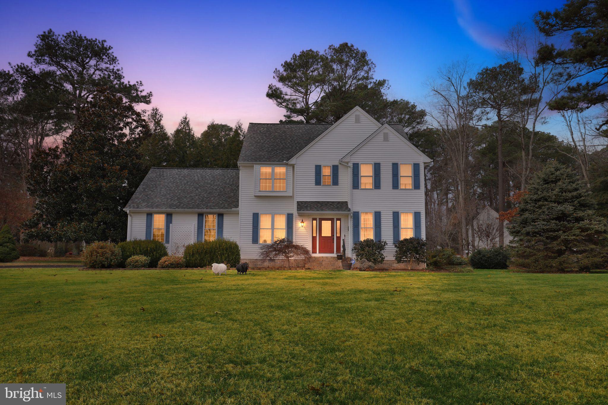 PEMBERTON PONDS - Residential