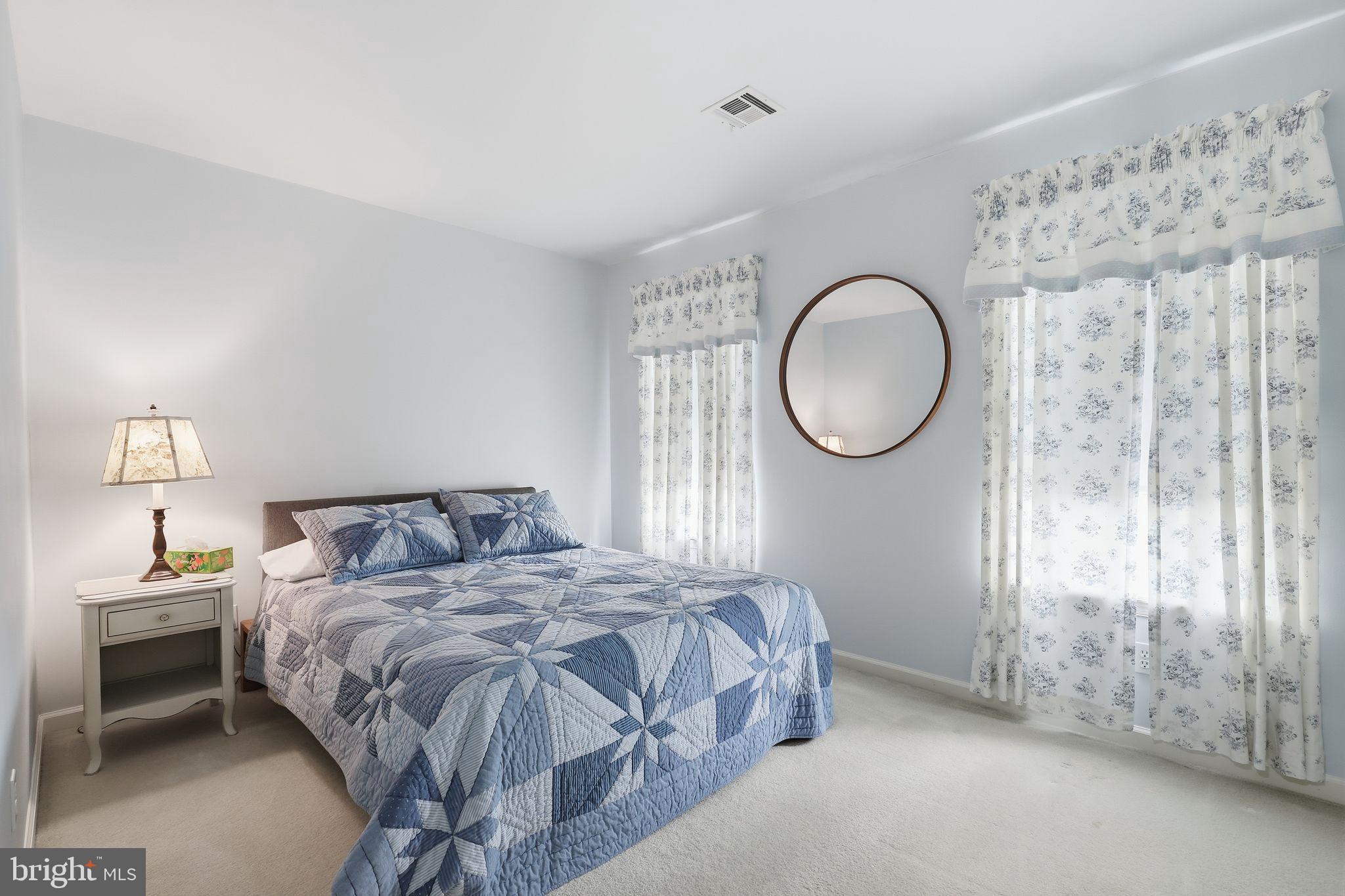 PEMBERTON PONDS - Residential