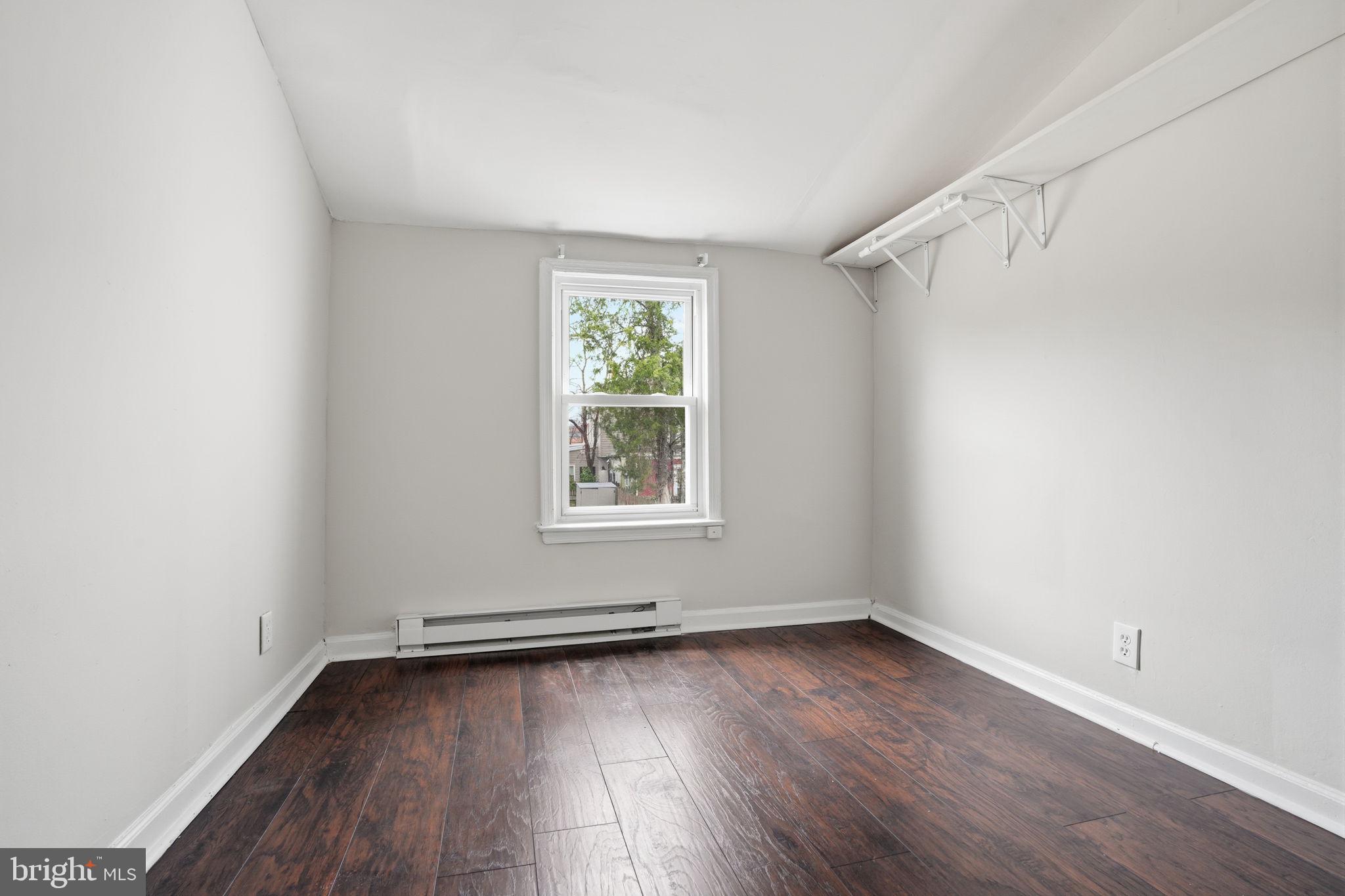 GERMANTOWN (WEST) - Residential