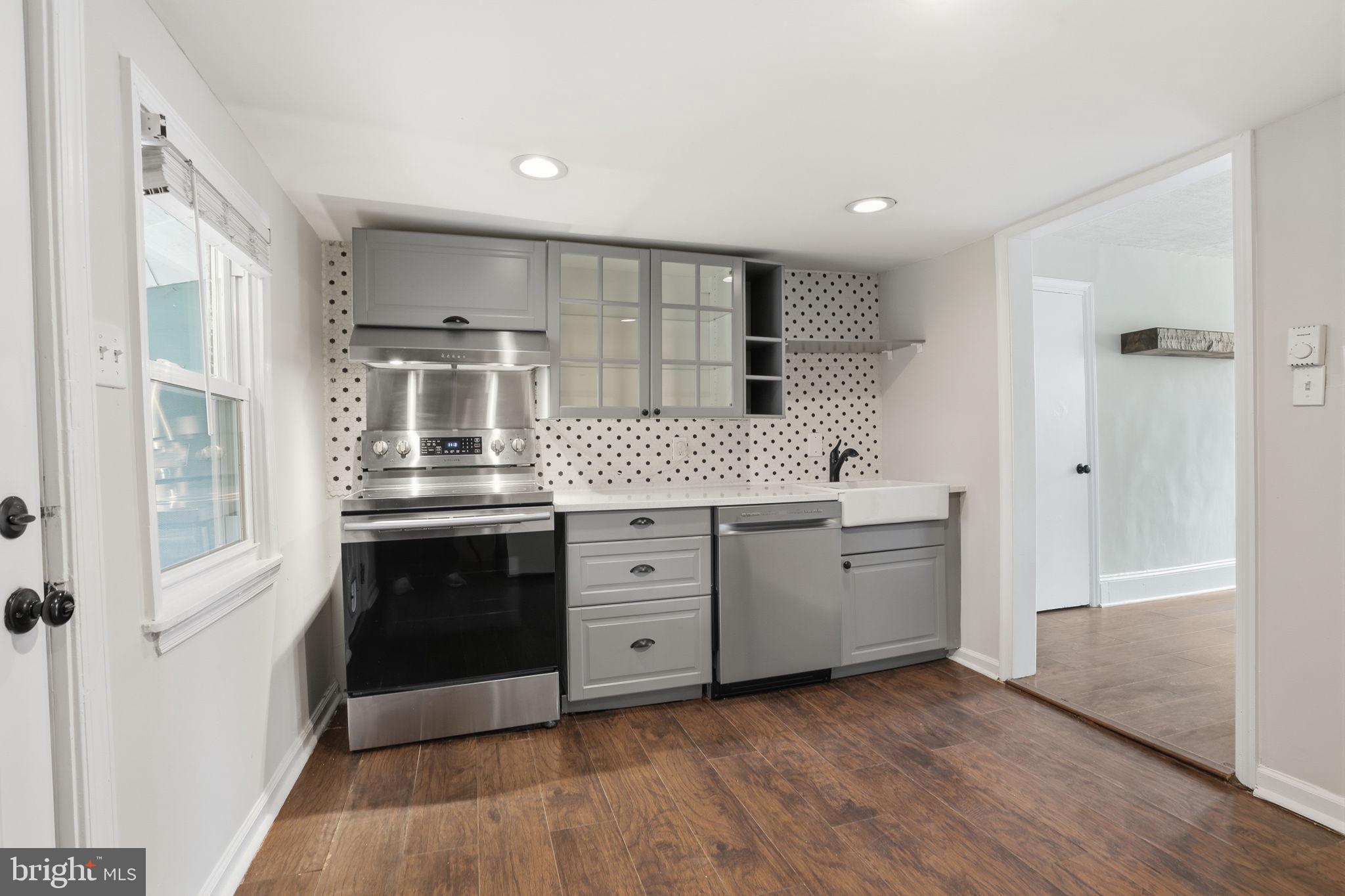 GERMANTOWN (WEST) - Residential