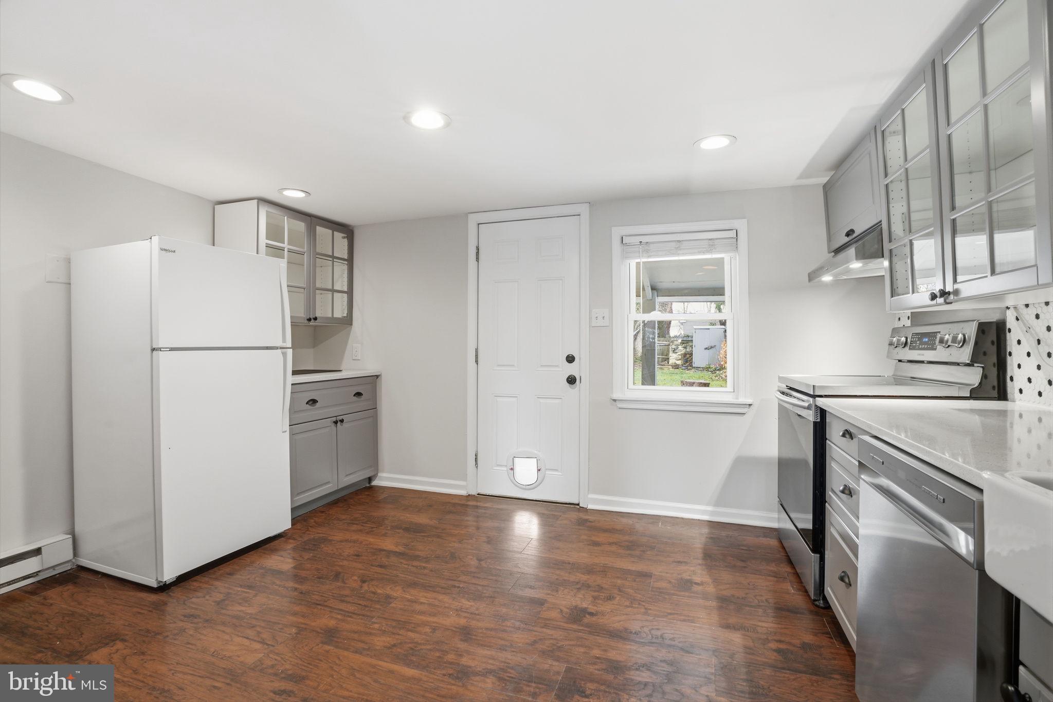 GERMANTOWN (WEST) - Residential