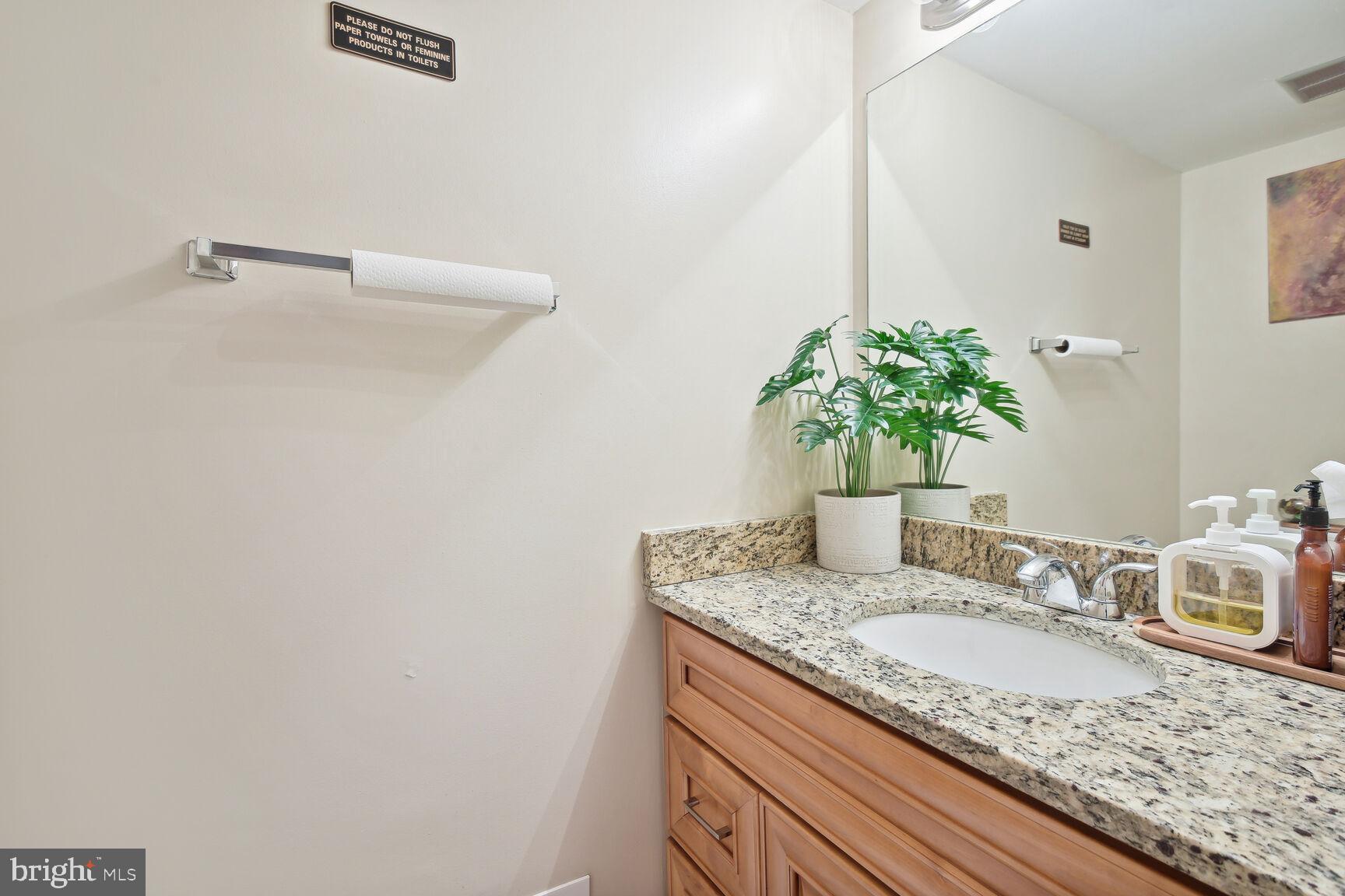 DERWOOD STATION - Residential