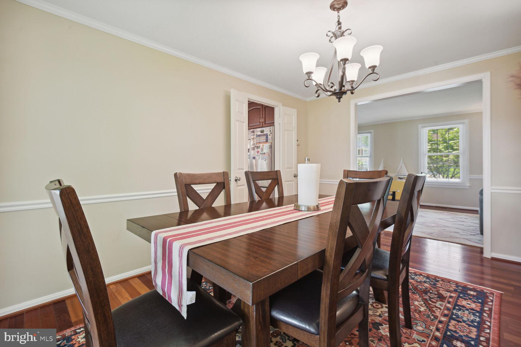 DERWOOD STATION - Residential