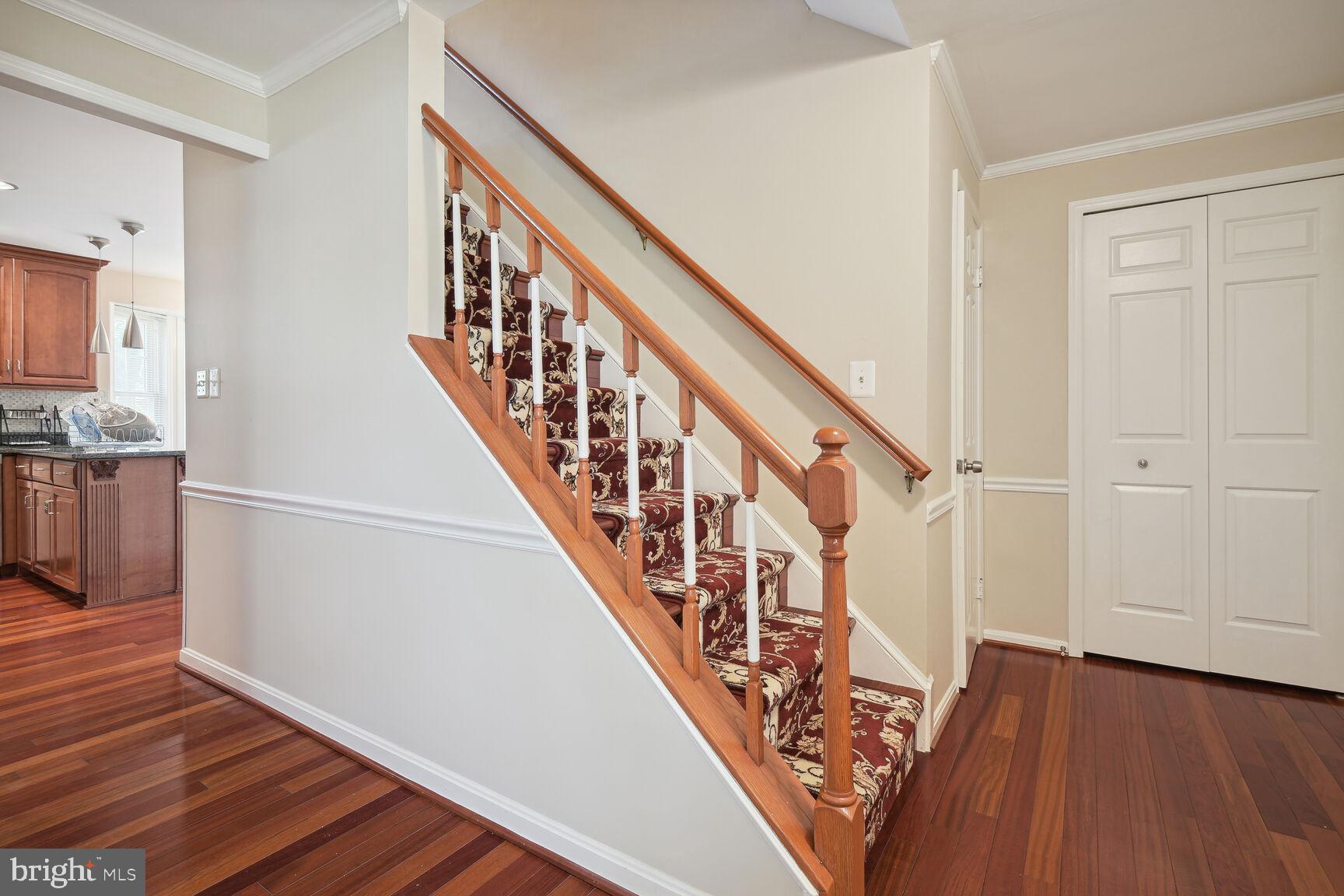 DERWOOD STATION - Residential