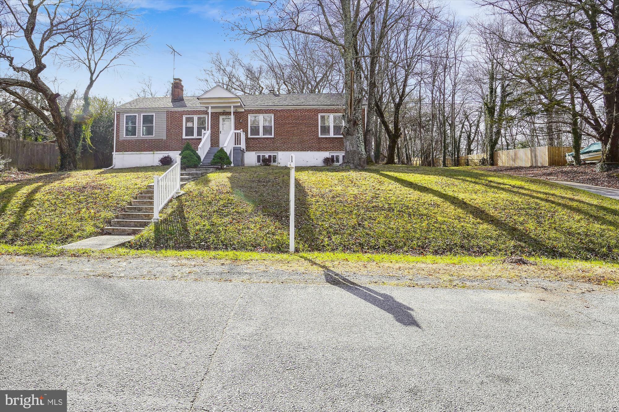 FRIENDLY FARMS - Residential