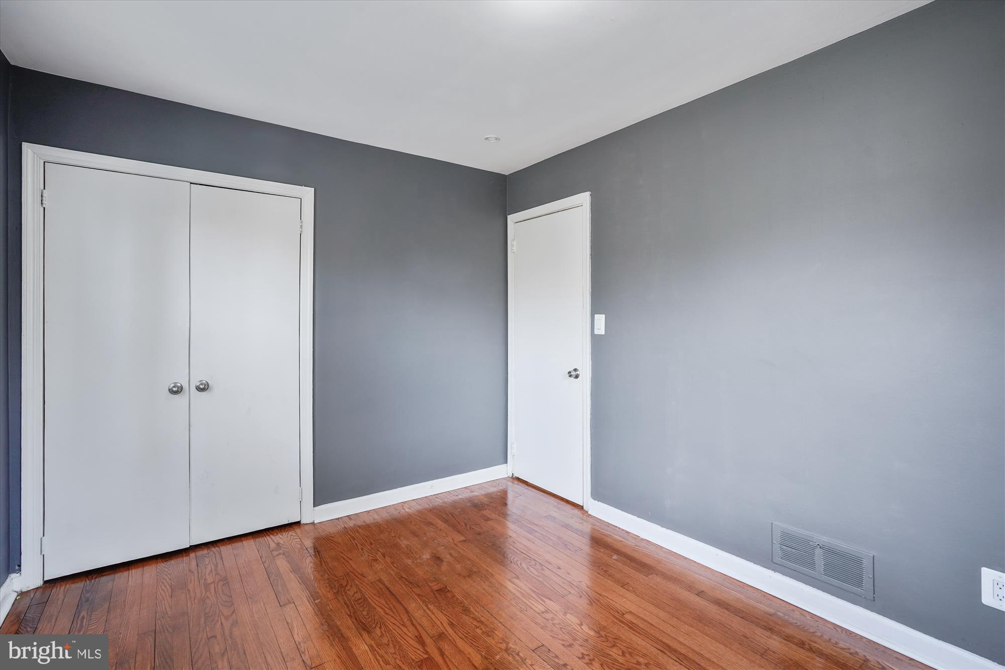 FRIENDLY FARMS - Residential