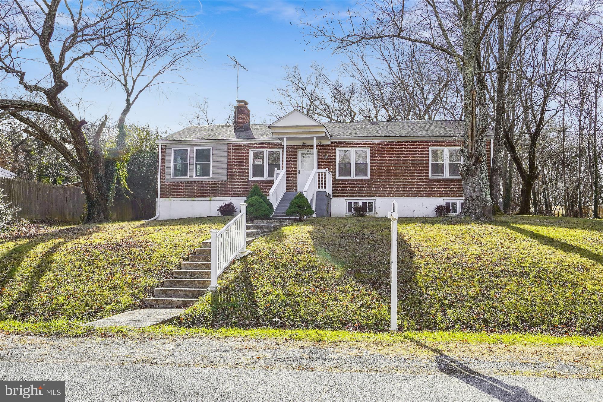 FRIENDLY FARMS - Residential