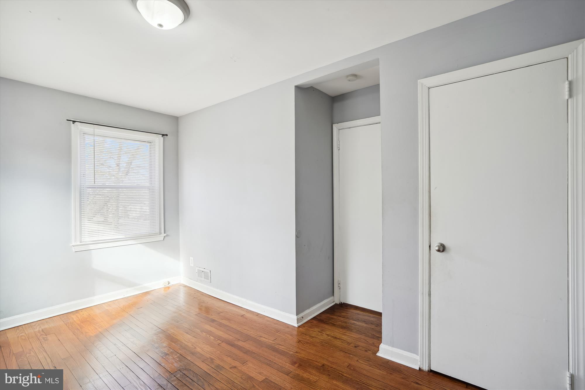 FRIENDLY FARMS - Residential