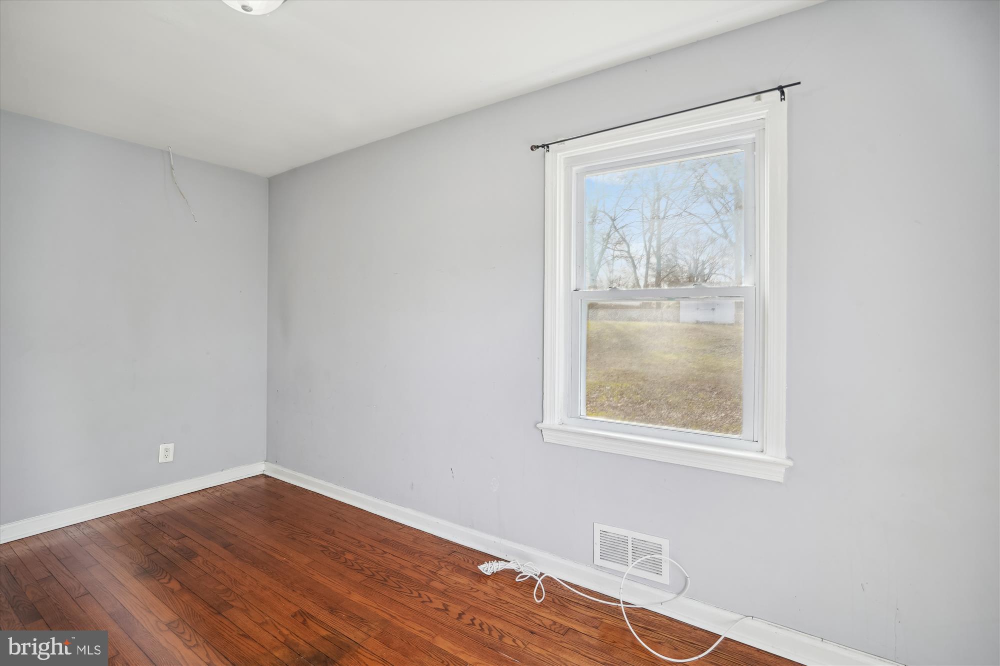 FRIENDLY FARMS - Residential