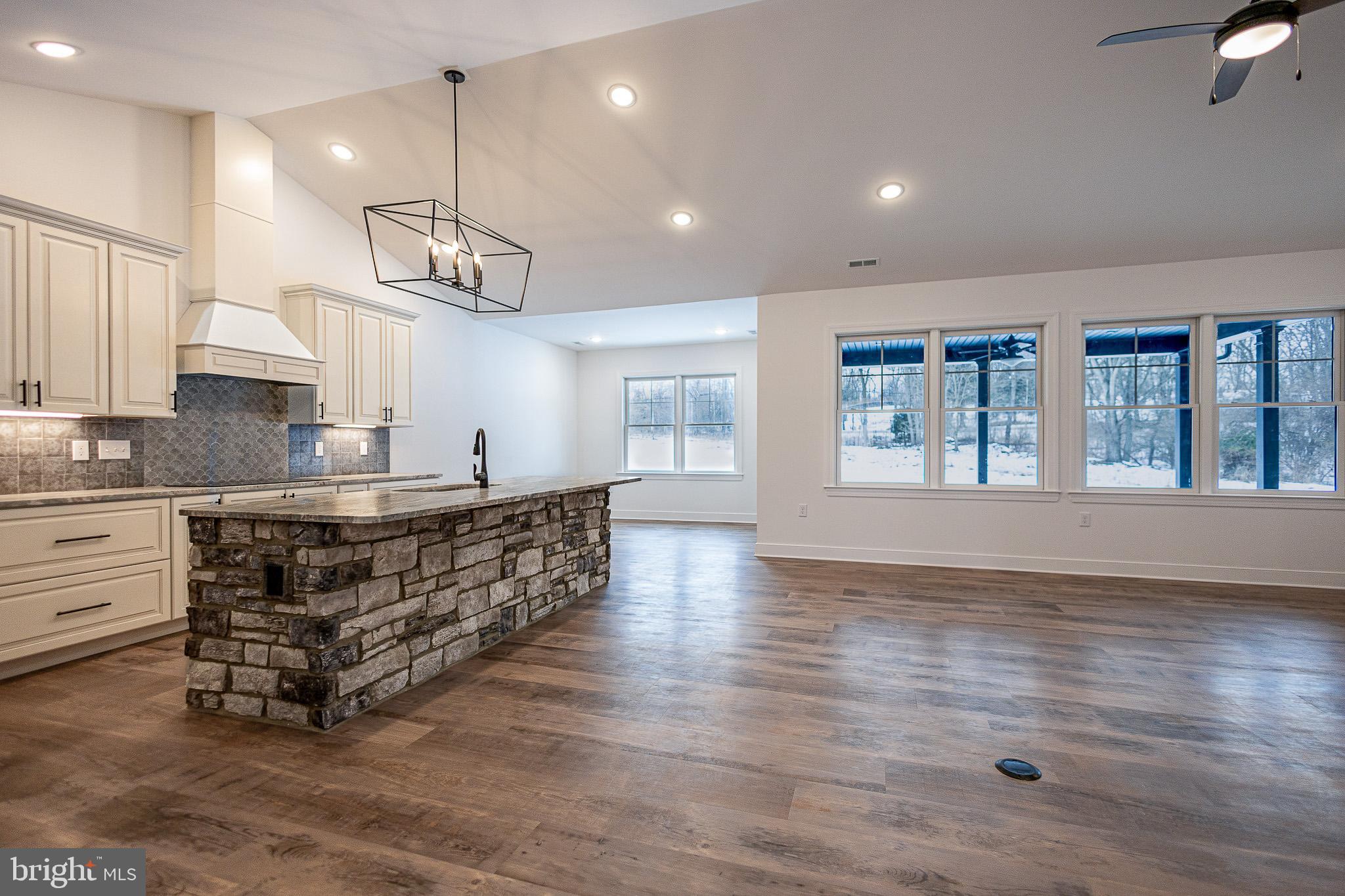 THE RESERVE AT TUSCARORA - Residential