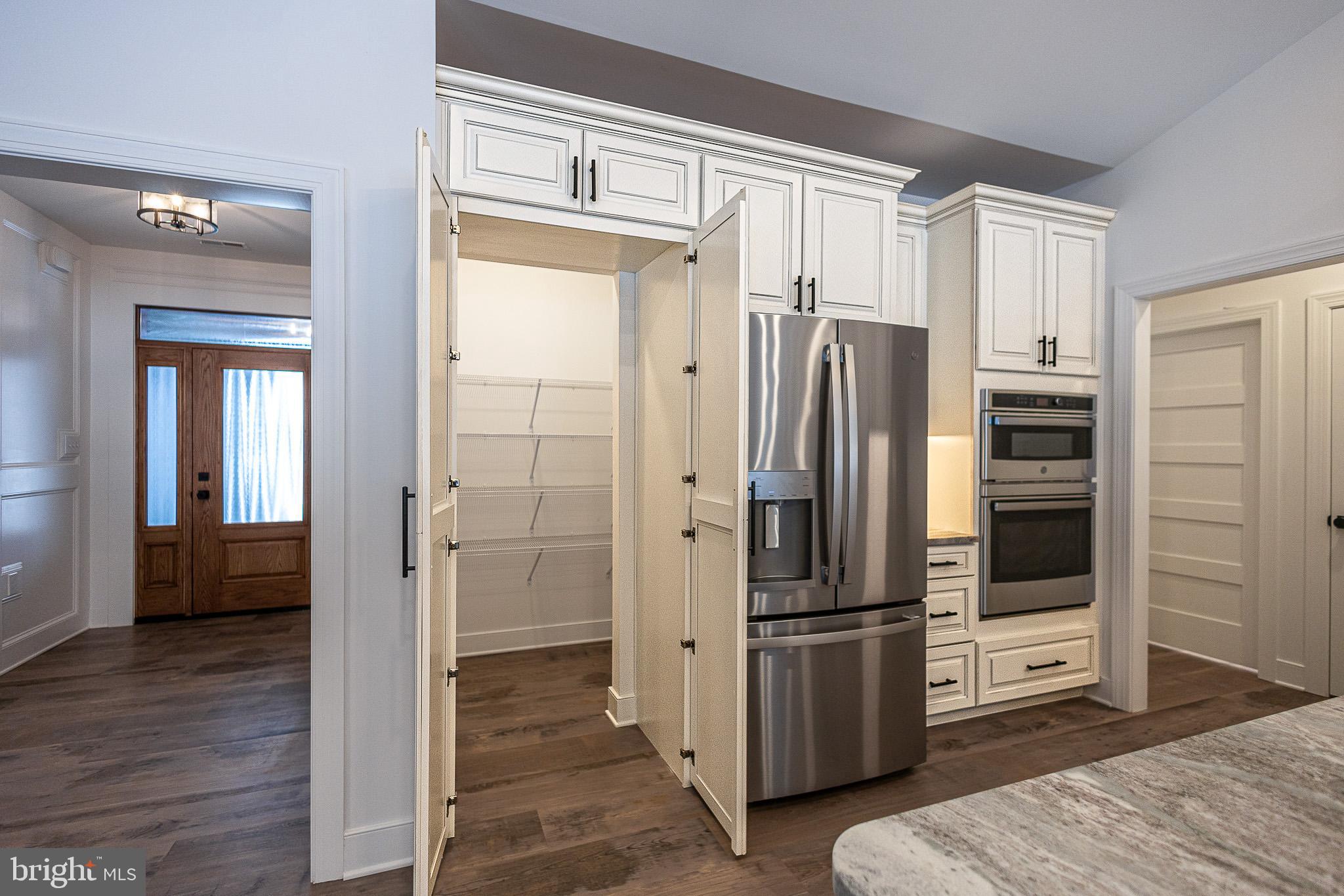 THE RESERVE AT TUSCARORA - Residential