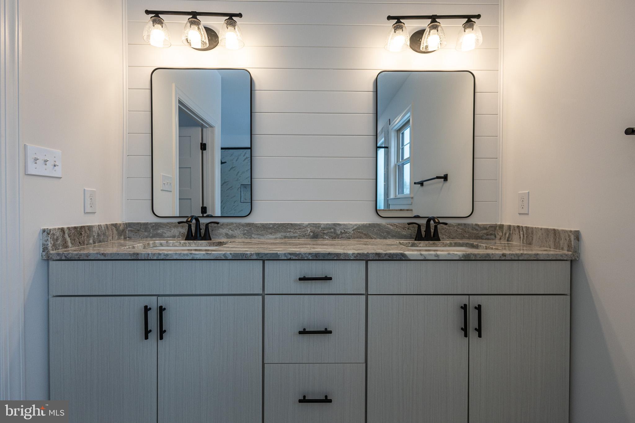 THE RESERVE AT TUSCARORA - Residential