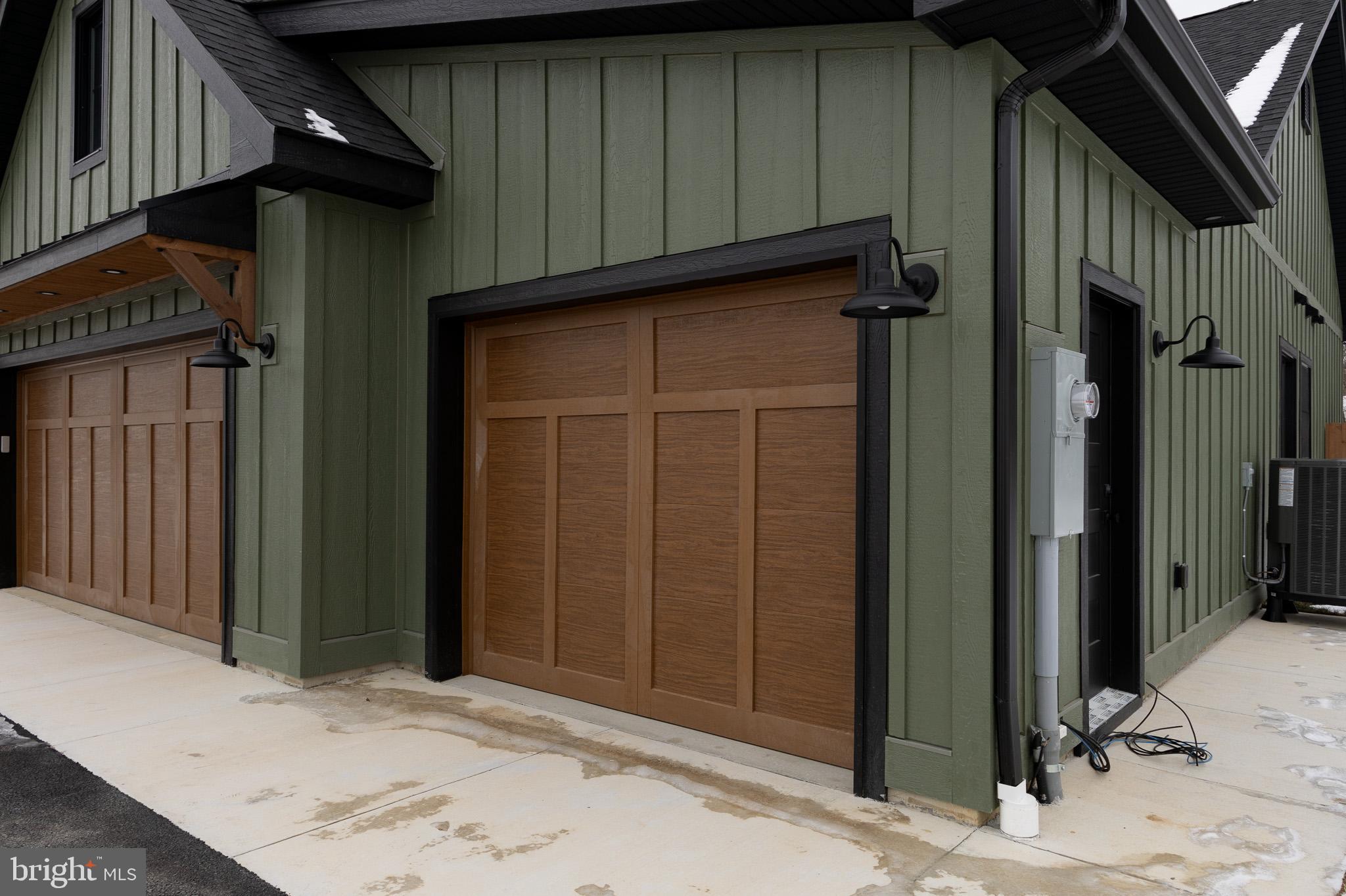 THE RESERVE AT TUSCARORA - Residential