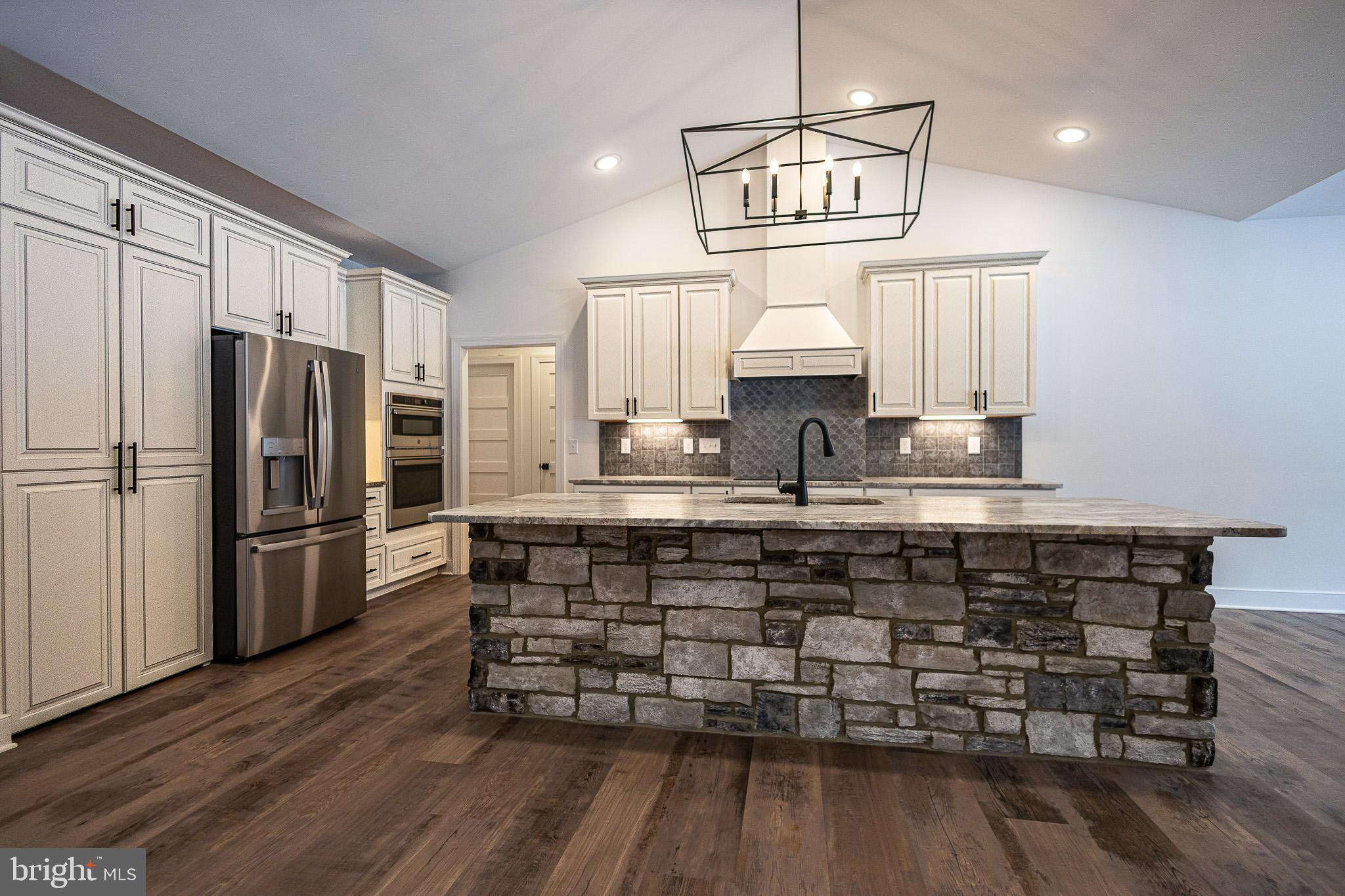 THE RESERVE AT TUSCARORA - Residential